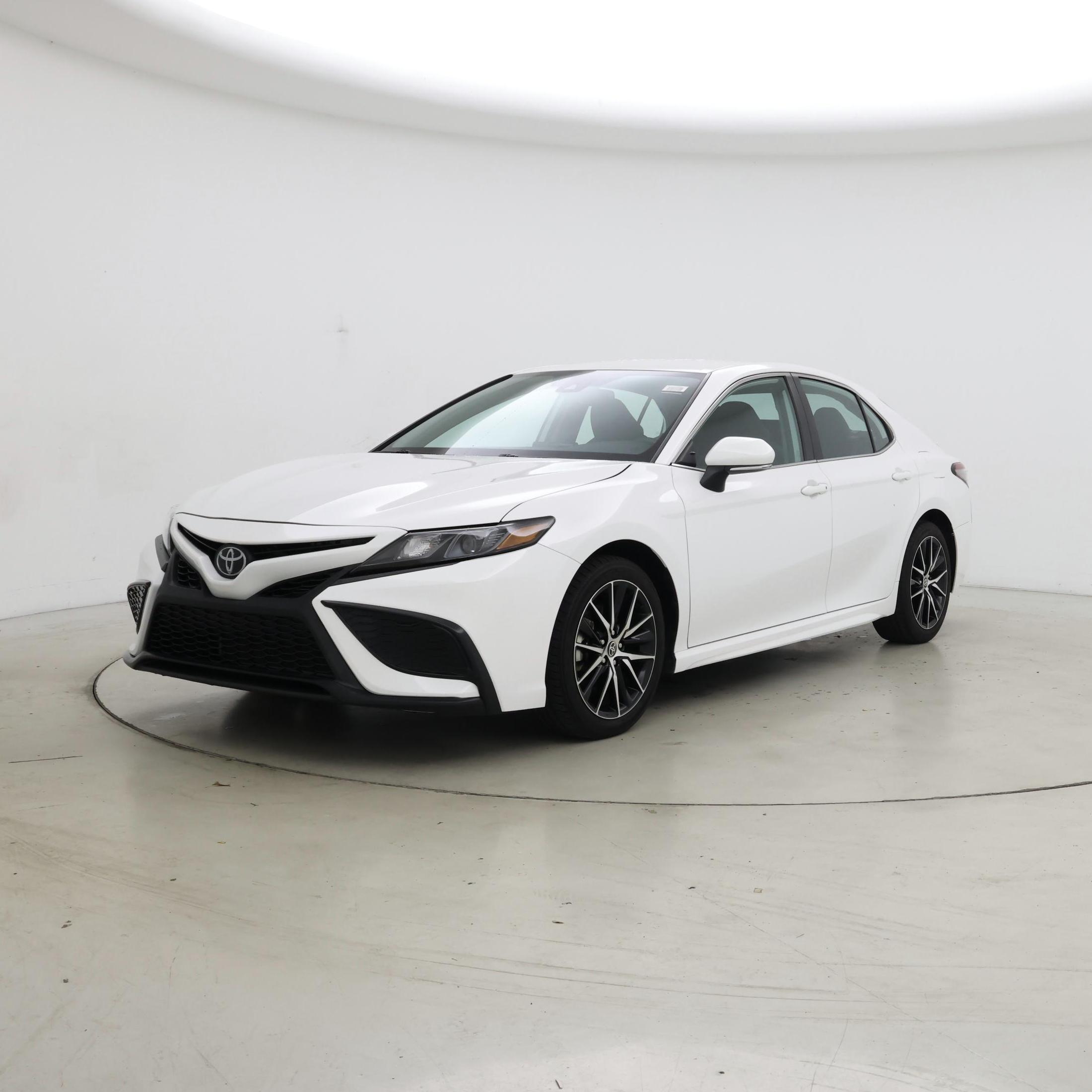Thumbnail: 2024 Toyota Camry - 4