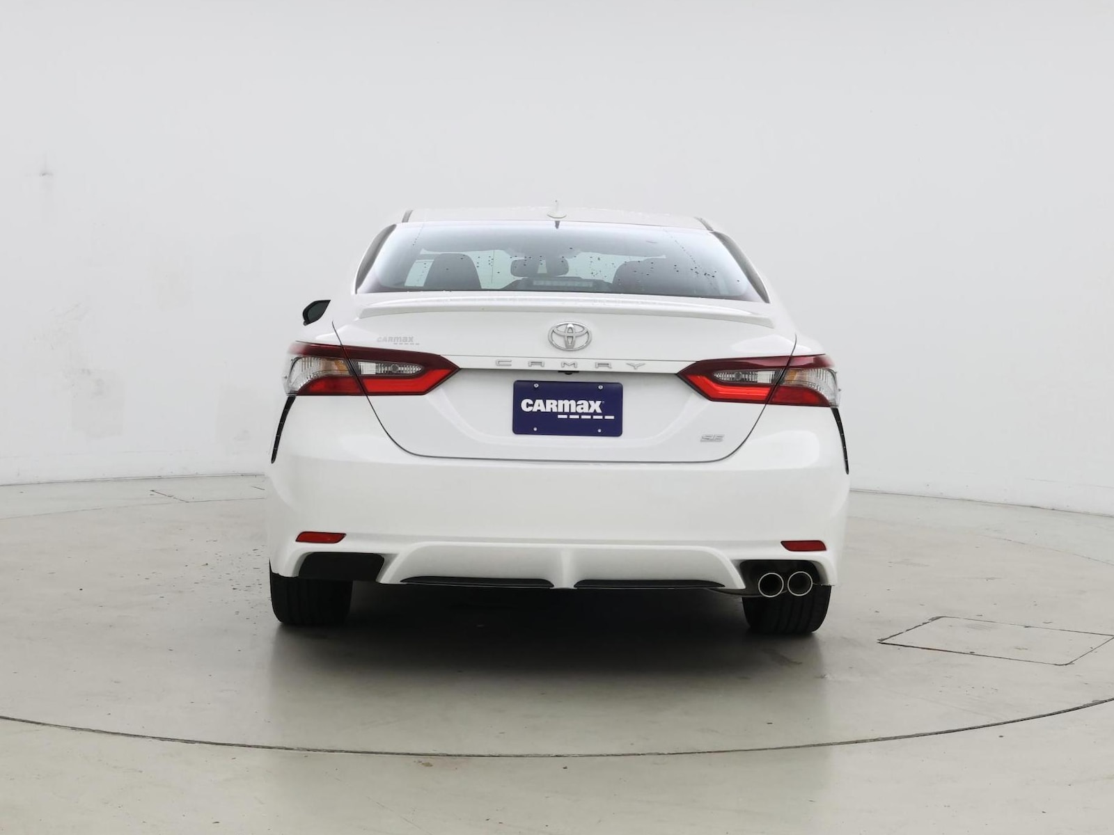 2024 Toyota Camry SE - Photo 7