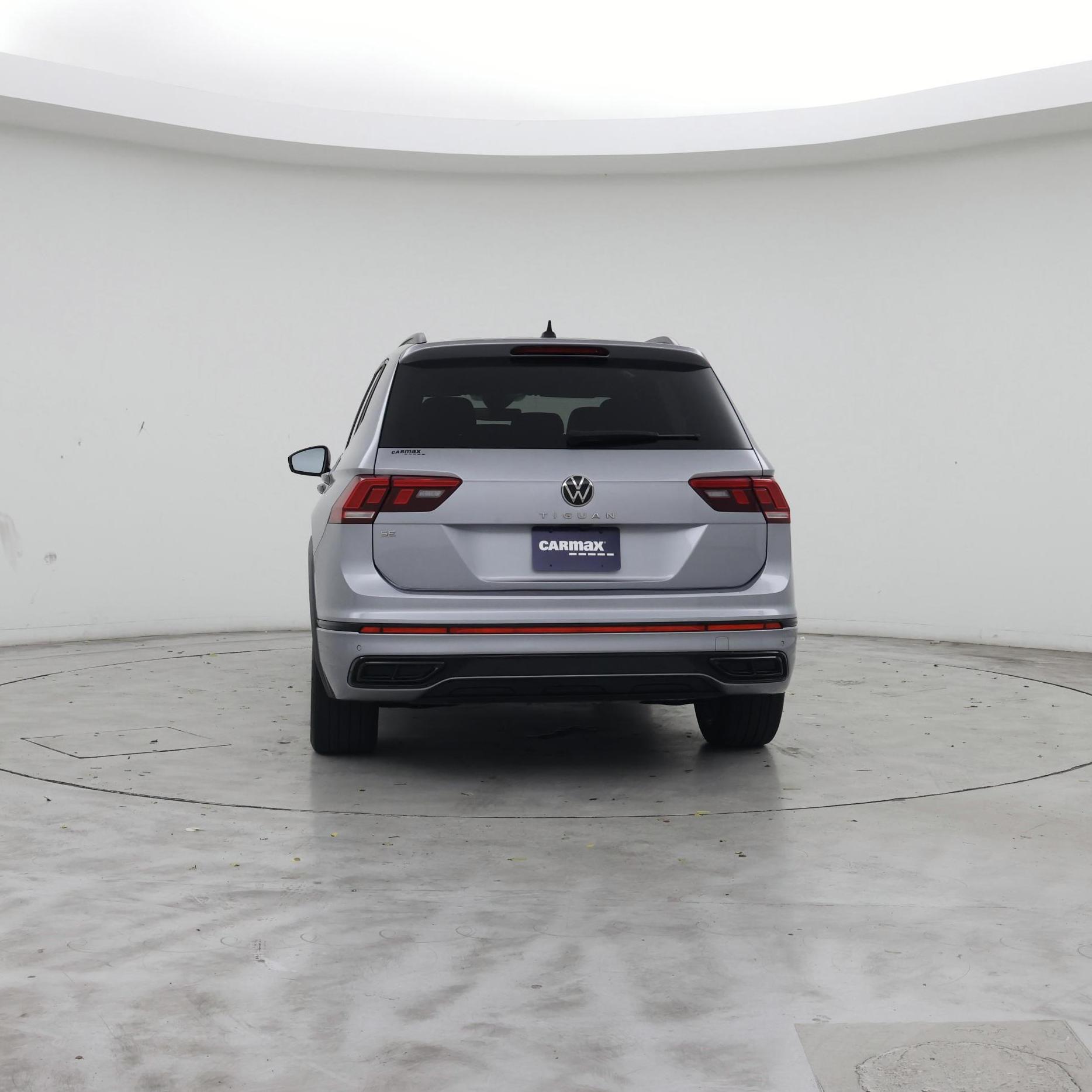 Thumbnail: 2024 Volkswagen Tiguan - 6