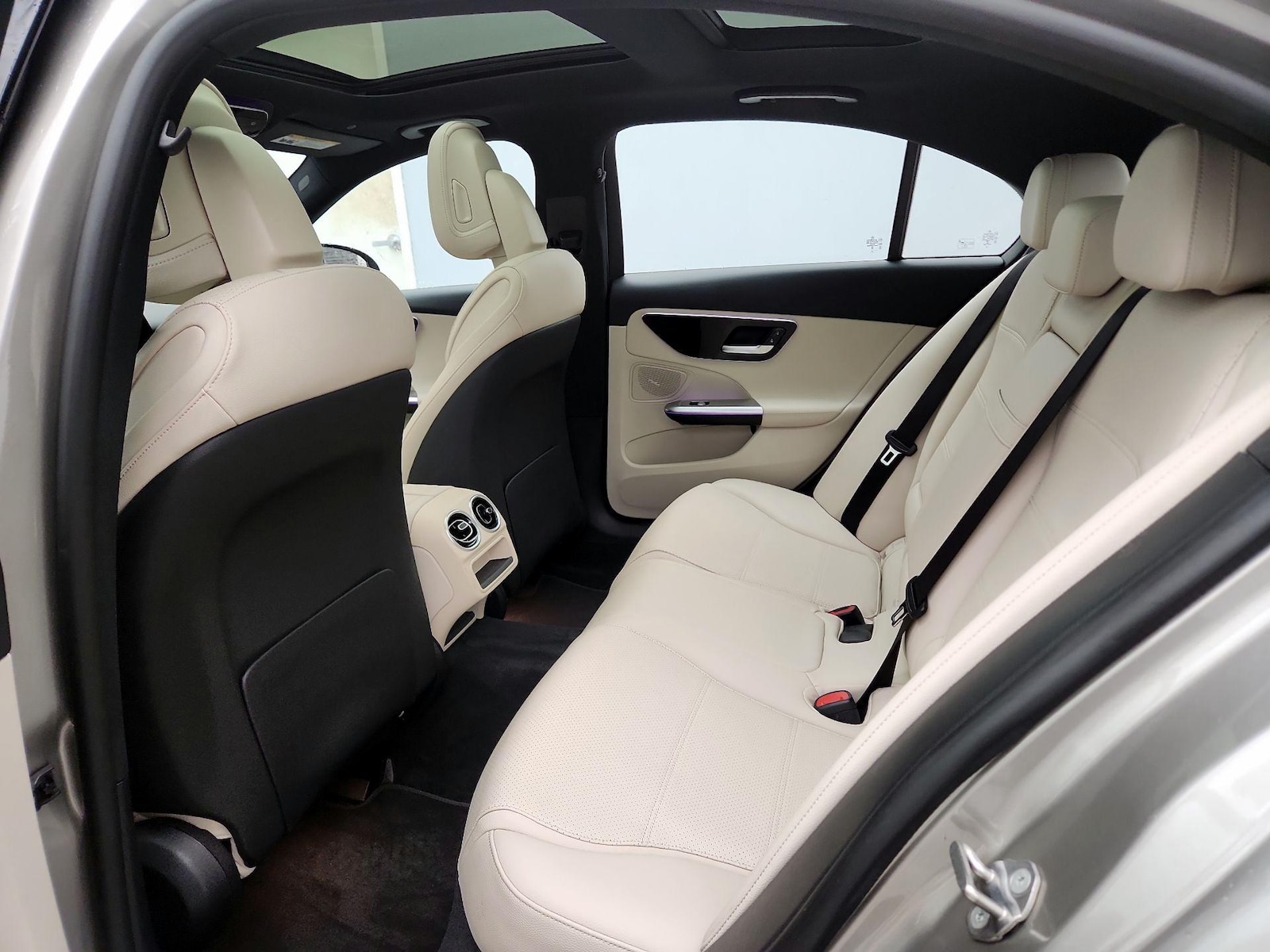 2023 Mercedes-Benz C-Class Sedan C 300 - Photo 22