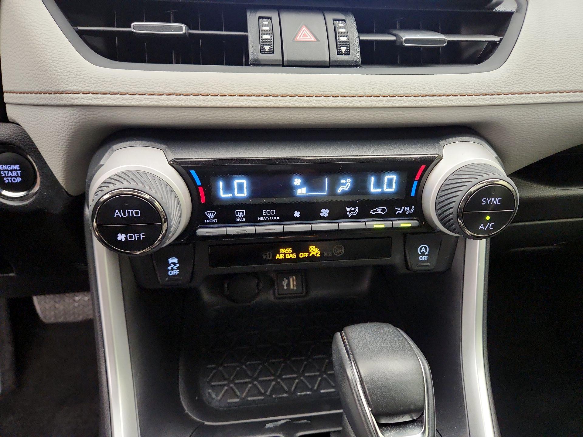 Thumbnail: 2023 Toyota RAV4 - 16