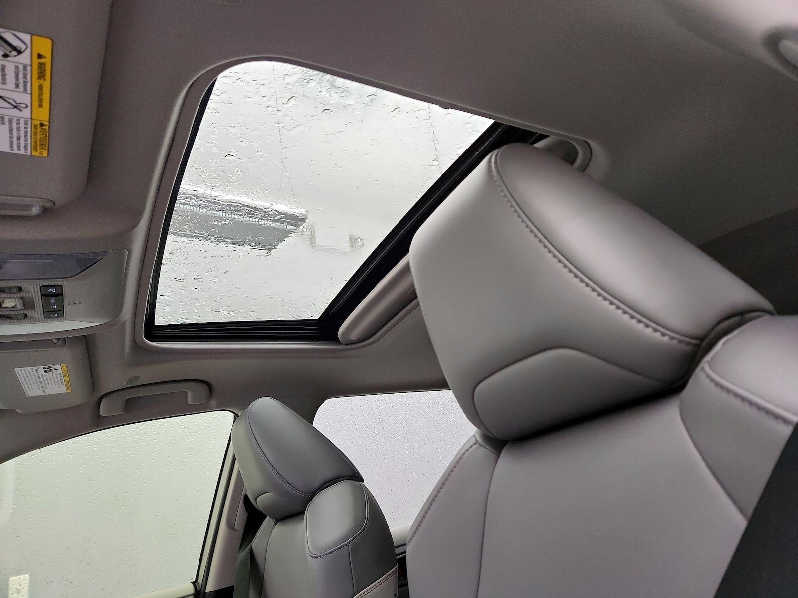 2023 Toyota RAV4 XLE Premium - Photo 20