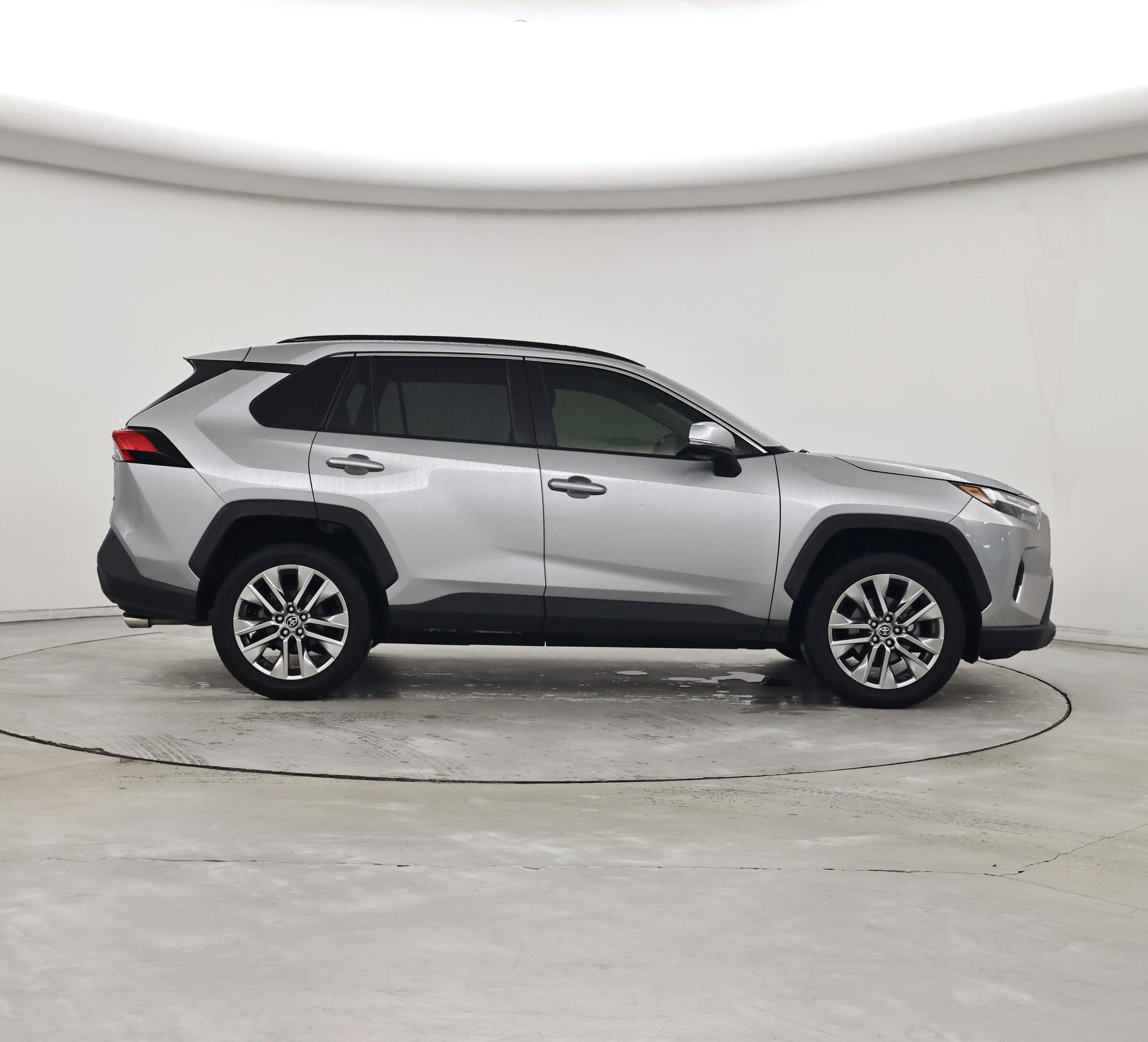 Thumbnail: 2023 Toyota RAV4 - 7