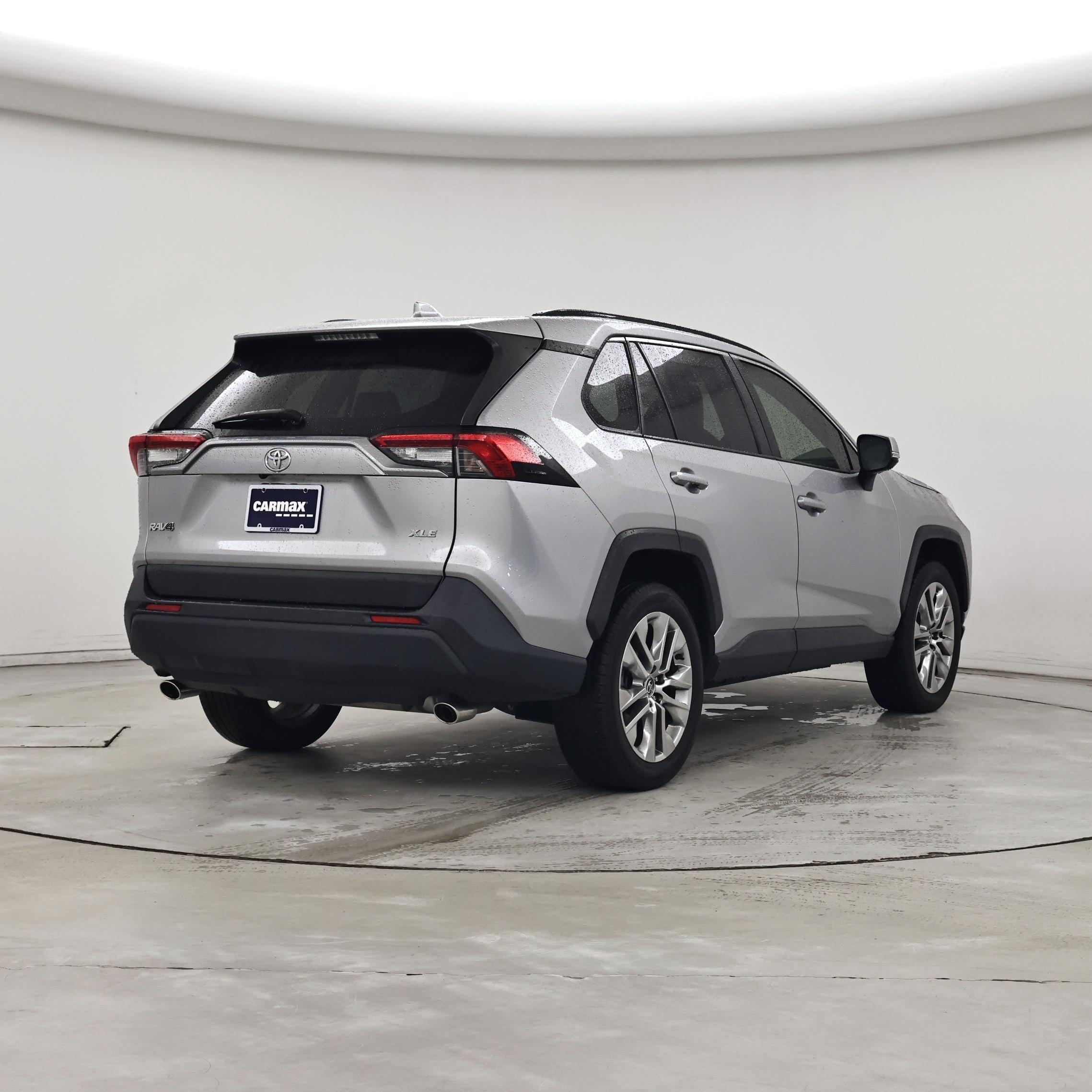 Thumbnail: 2023 Toyota RAV4 - 8