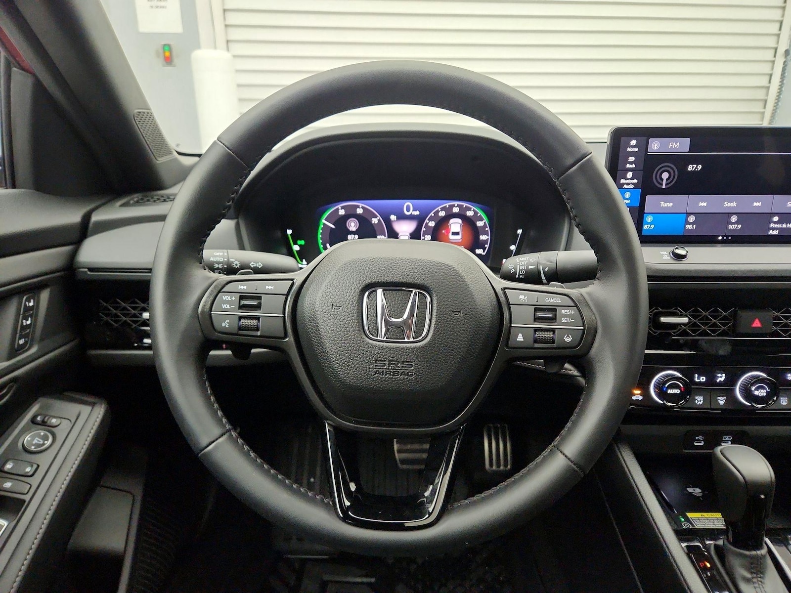 2025 Honda Accord Hybrid Sport-L - Photo 11