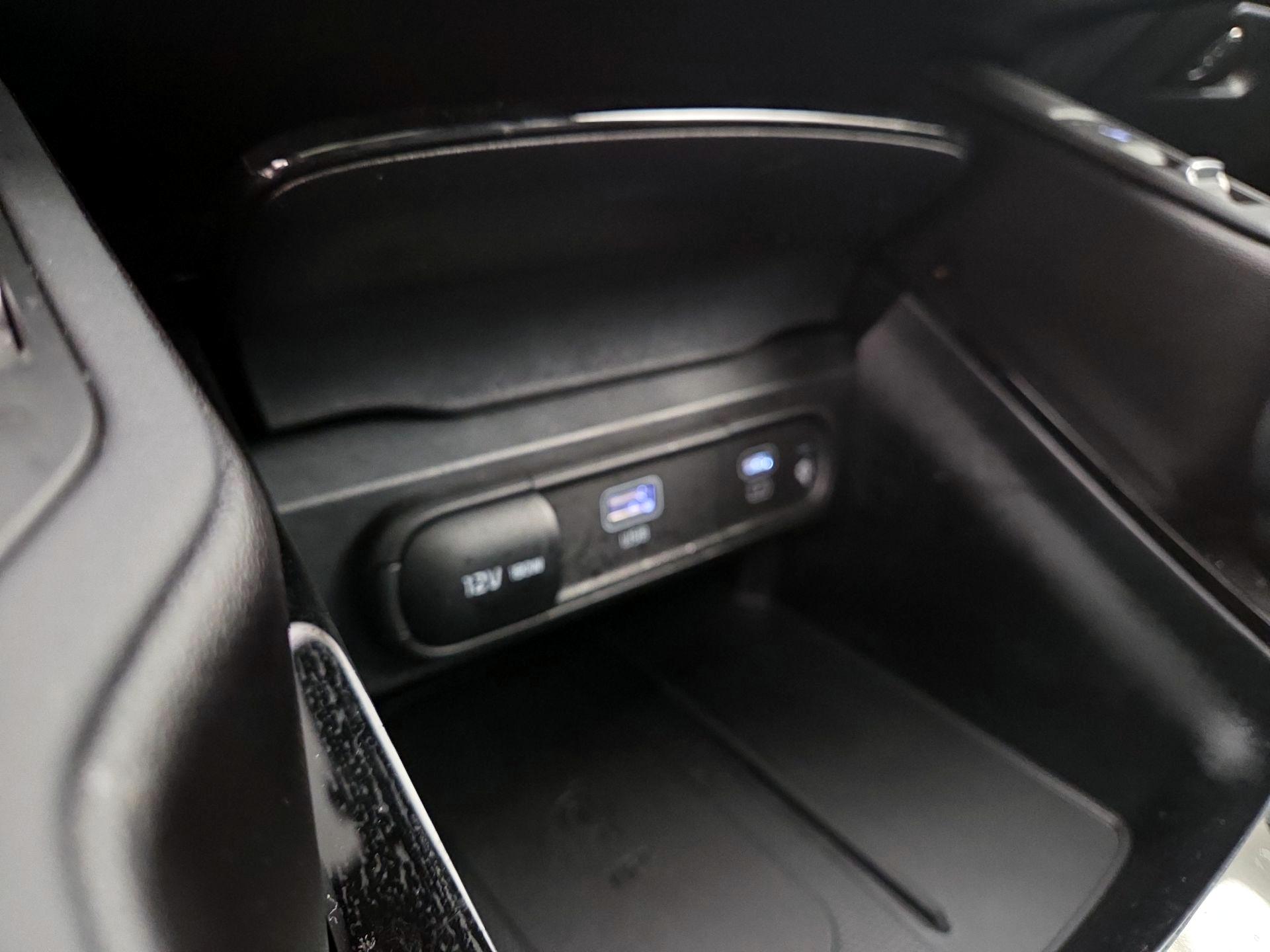 Thumbnail: 2024 Kia Telluride - 19
