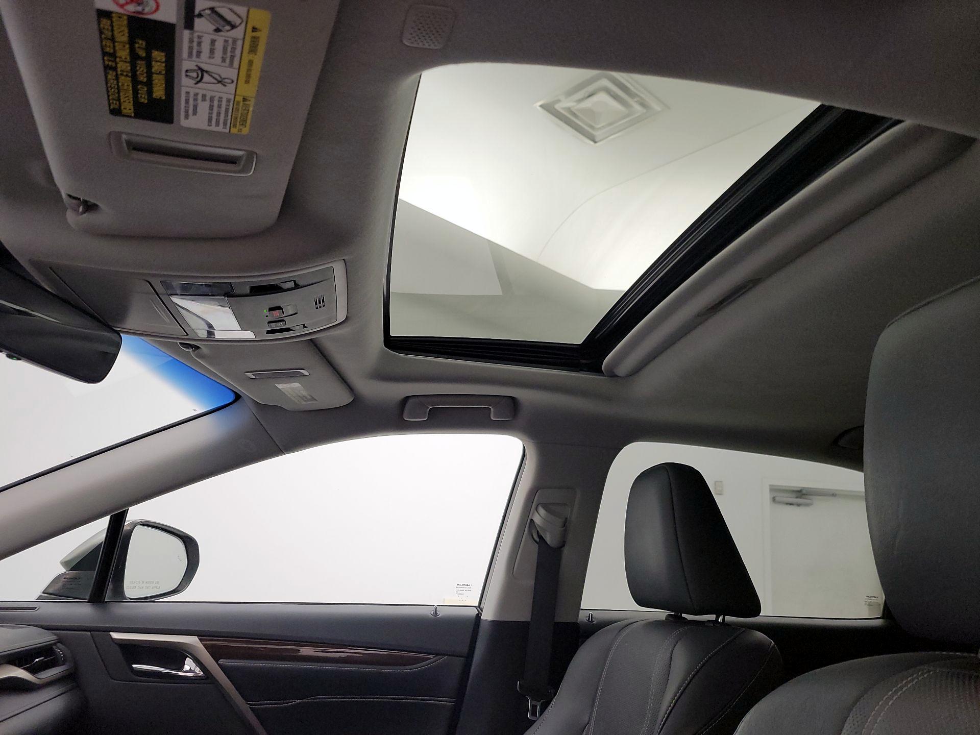 Thumbnail: 2019 Lexus RX - 19