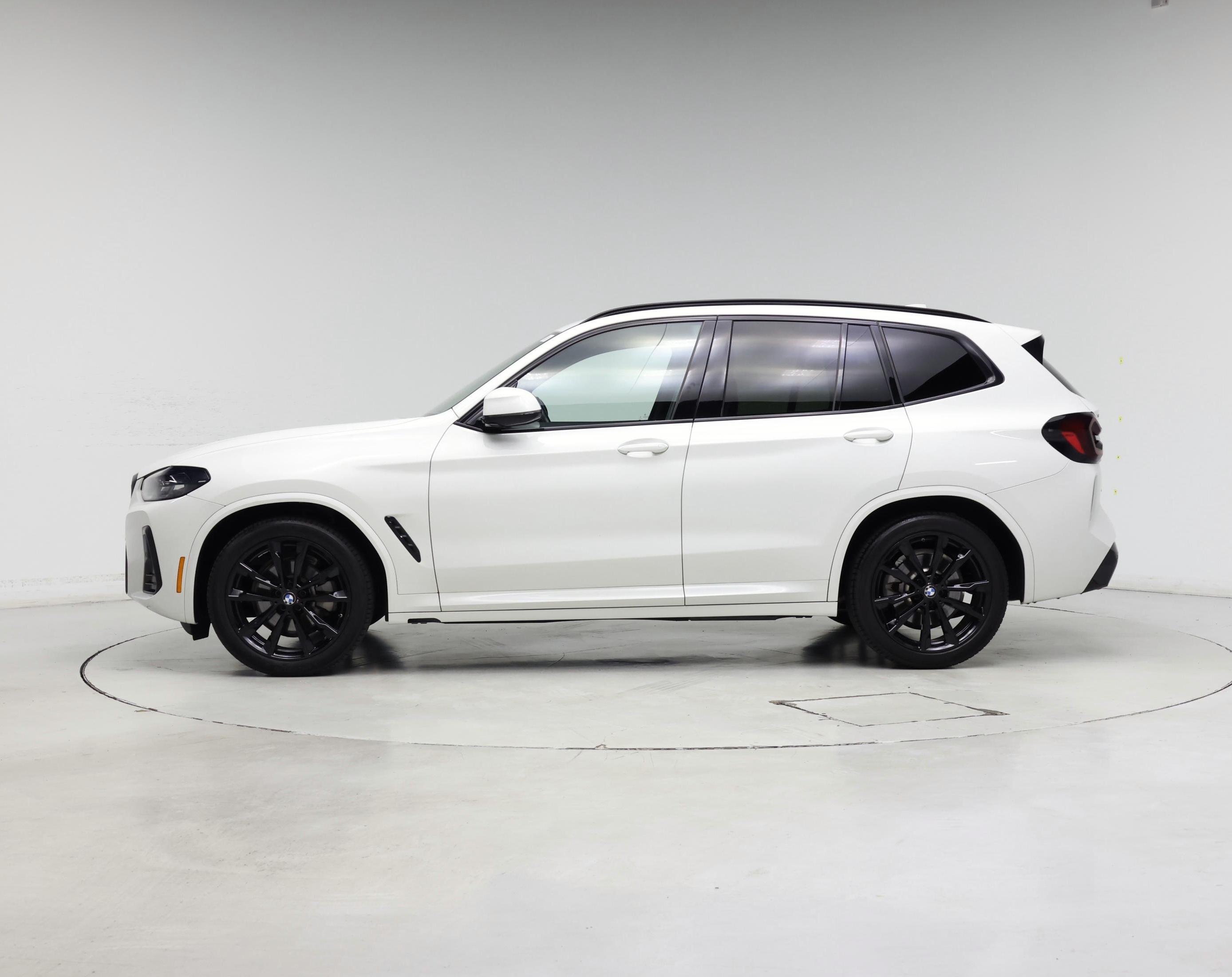 Thumbnail: 2024 BMW X3 - 3