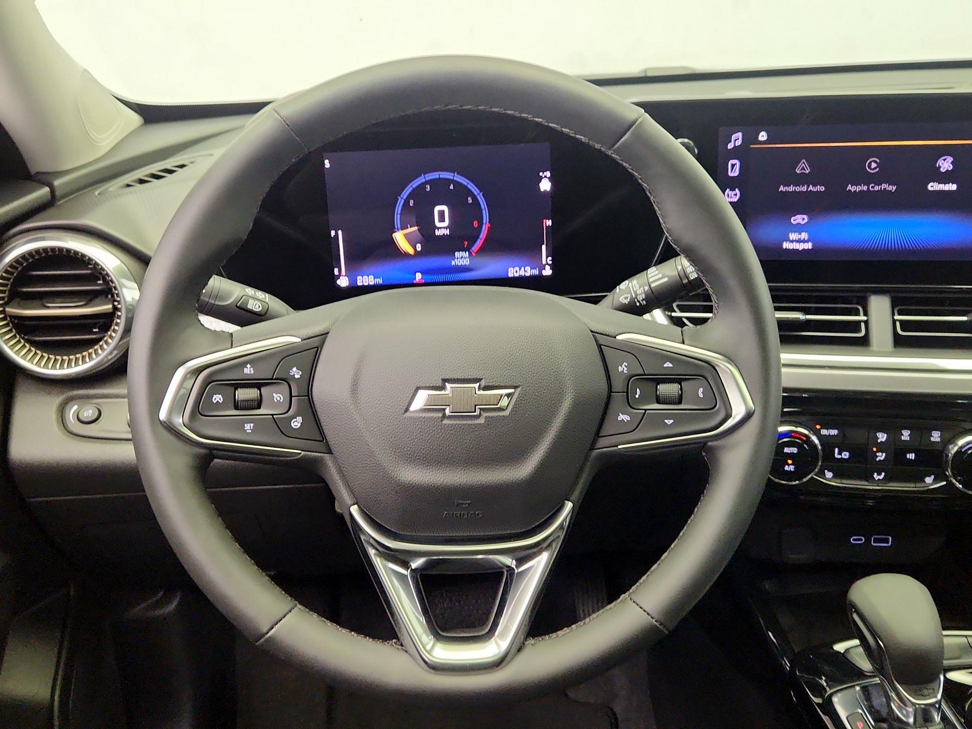Thumbnail: 2026 Chevrolet Trax - 10