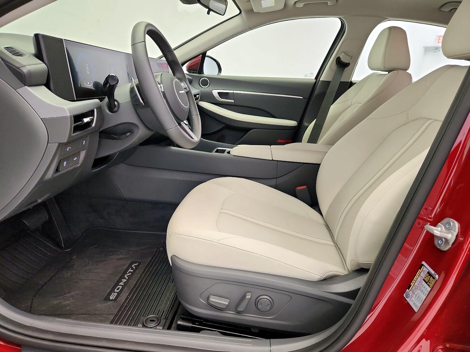 2026 Hyundai Sonata SEL - Photo 12