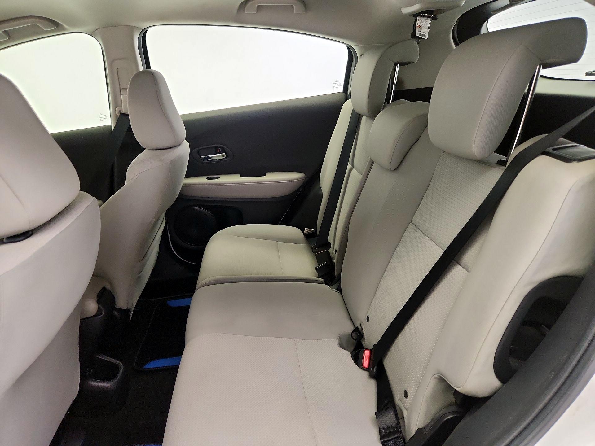 Thumbnail: 2019 Honda HR-V - 19