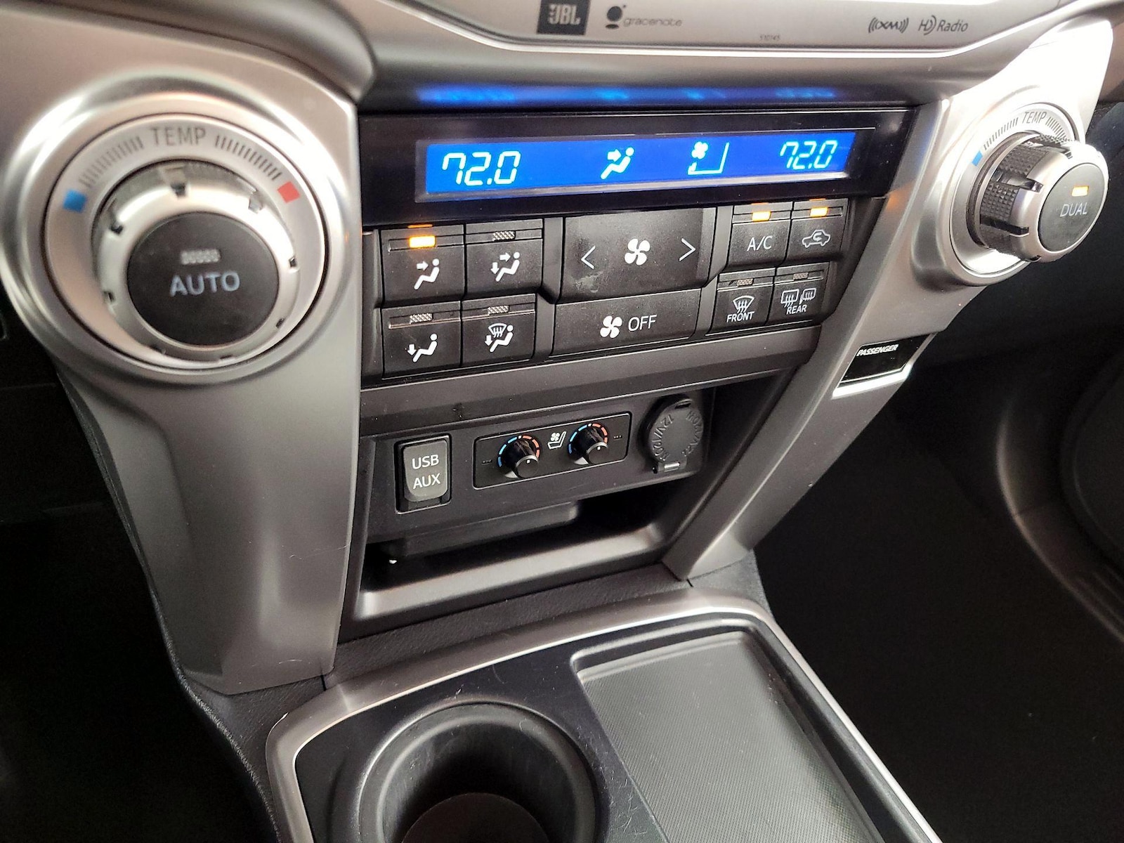 2017 Toyota 4Runner Limited - Photo 18