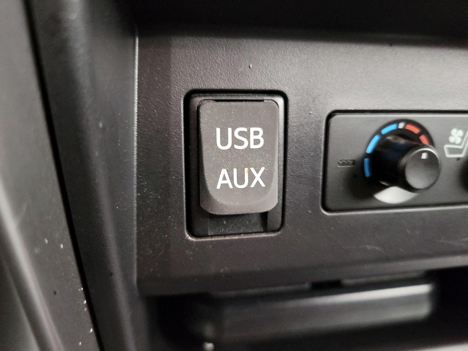 2017 Toyota 4Runner Limited - Photo 20
