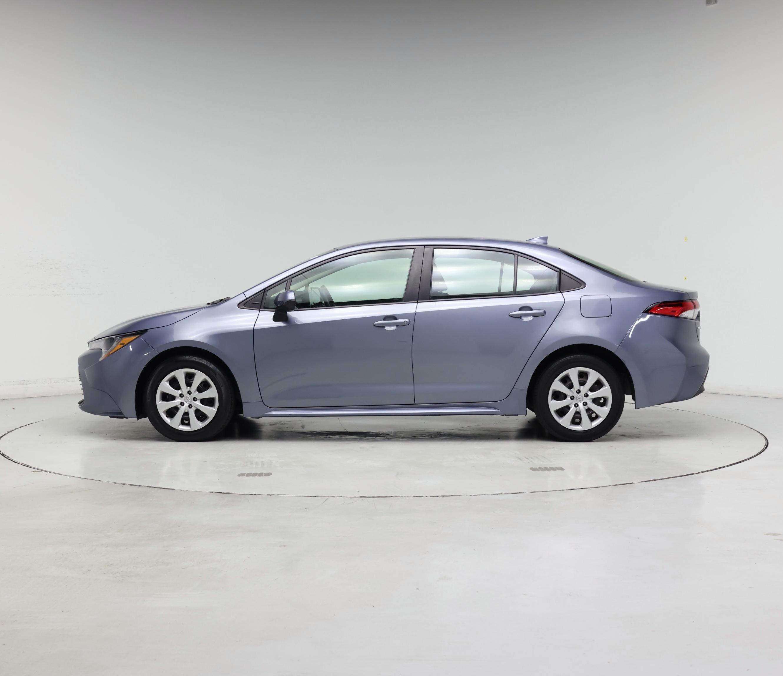 Thumbnail: 2024 Toyota Corolla - 3