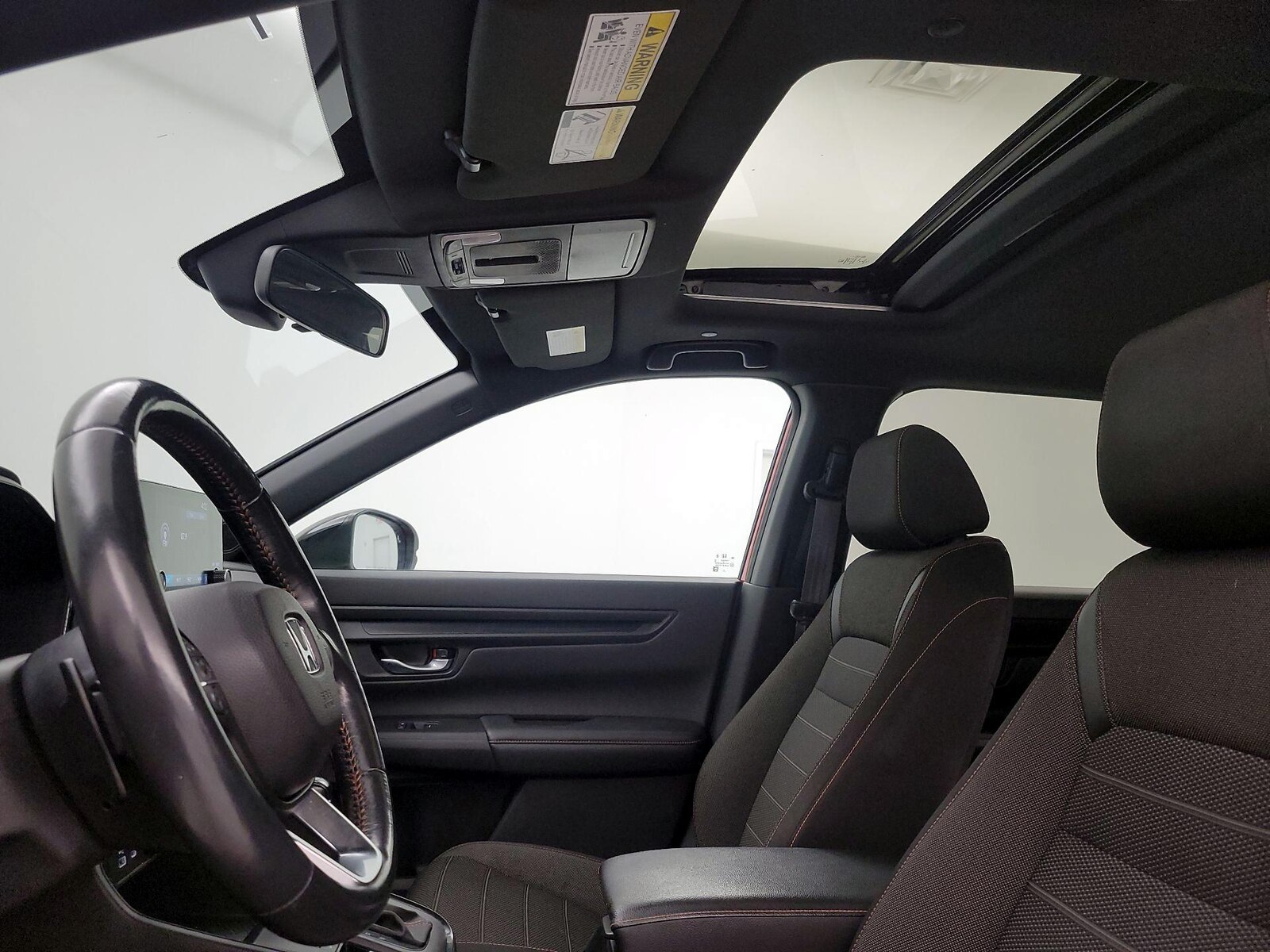 Sunroof(s) & Overhead Airbags