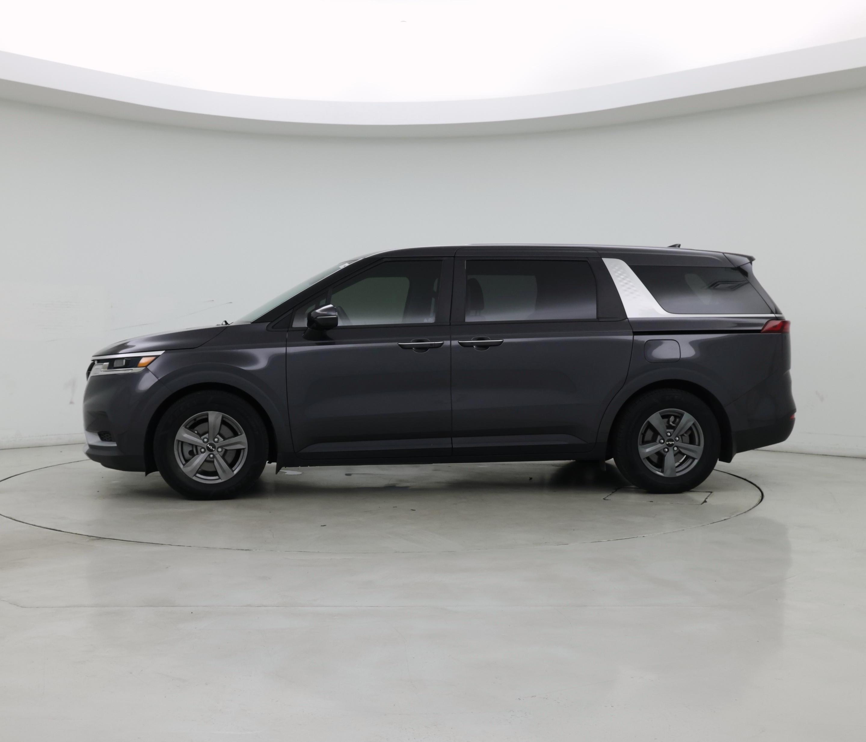 Thumbnail: 2023 Kia Carnival - 3