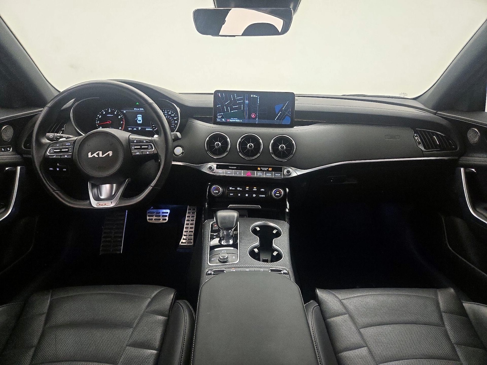 2022 Kia Stinger GT2 - Photo 10