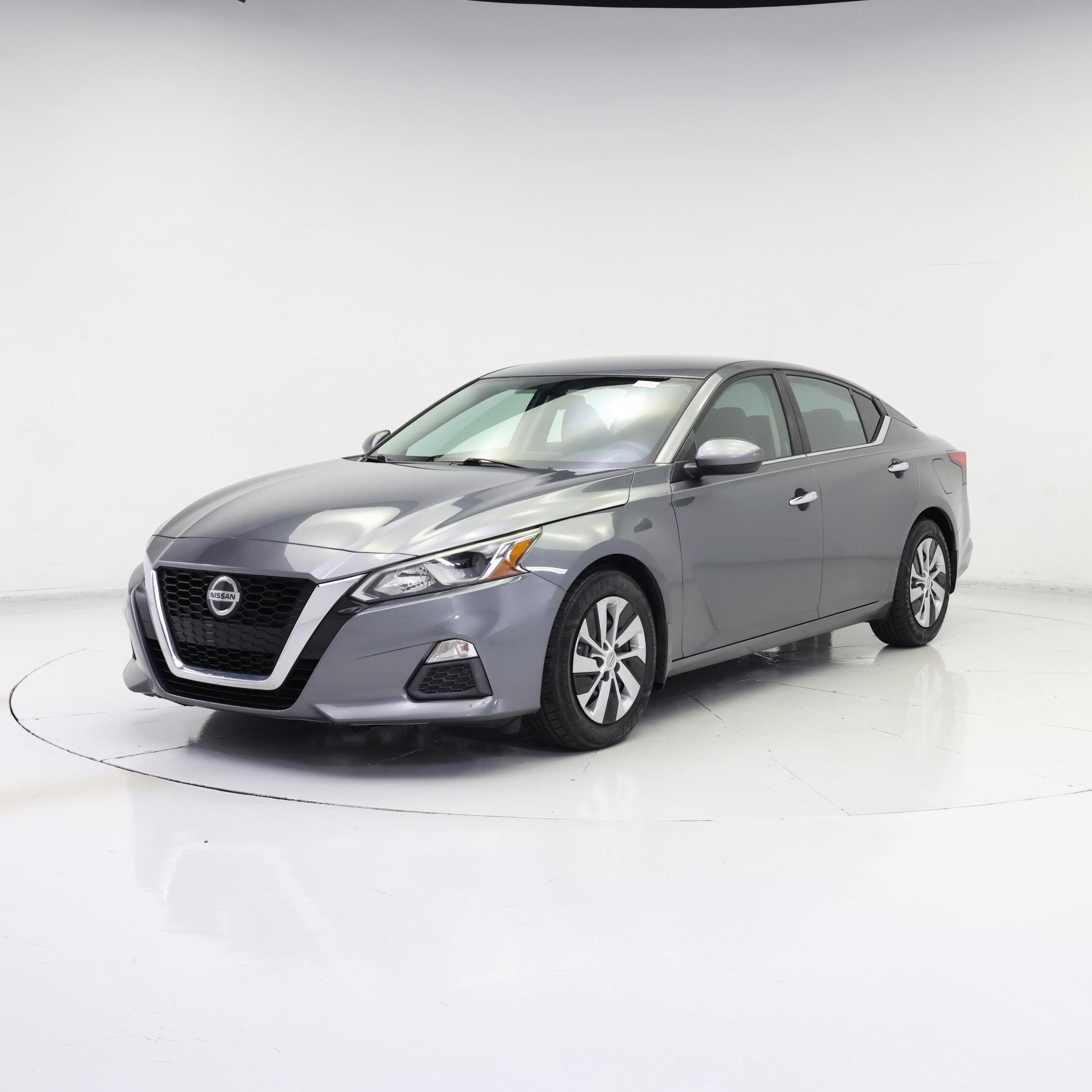 Thumbnail: 2020 Nissan Altima - 4