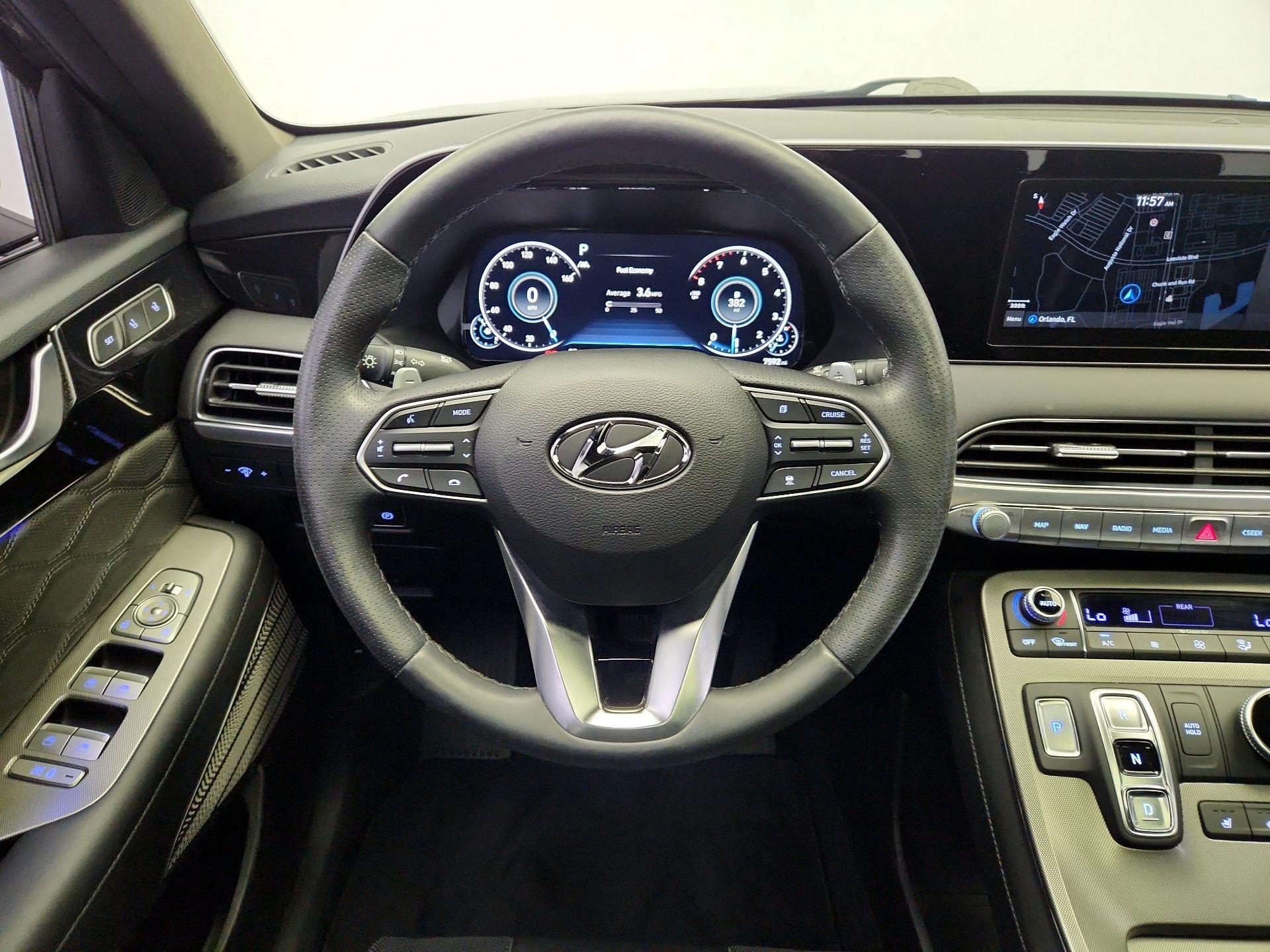 Thumbnail: 2022 Hyundai Palisade - 10