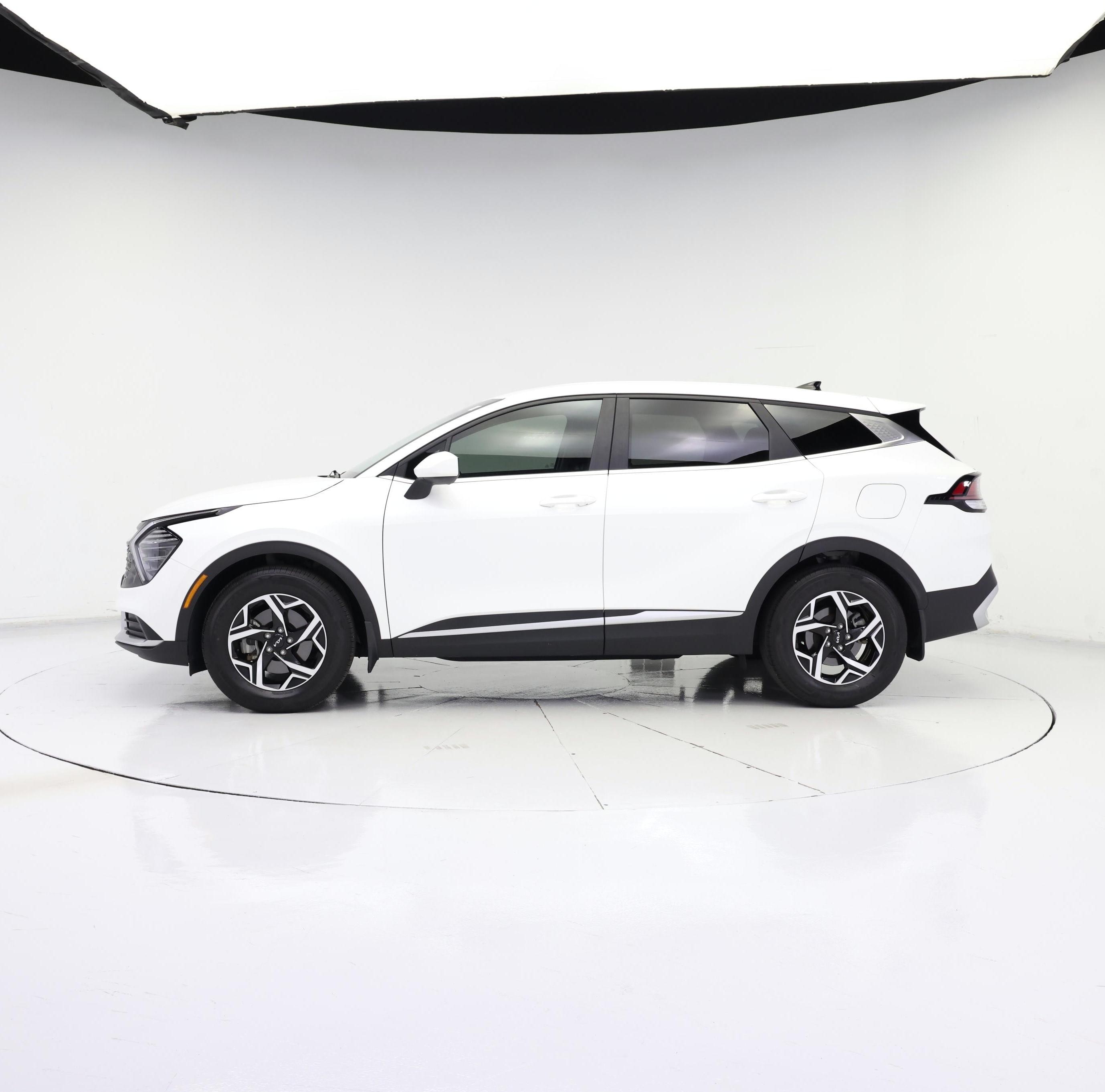 Thumbnail: 2025 Kia Sportage - 3
