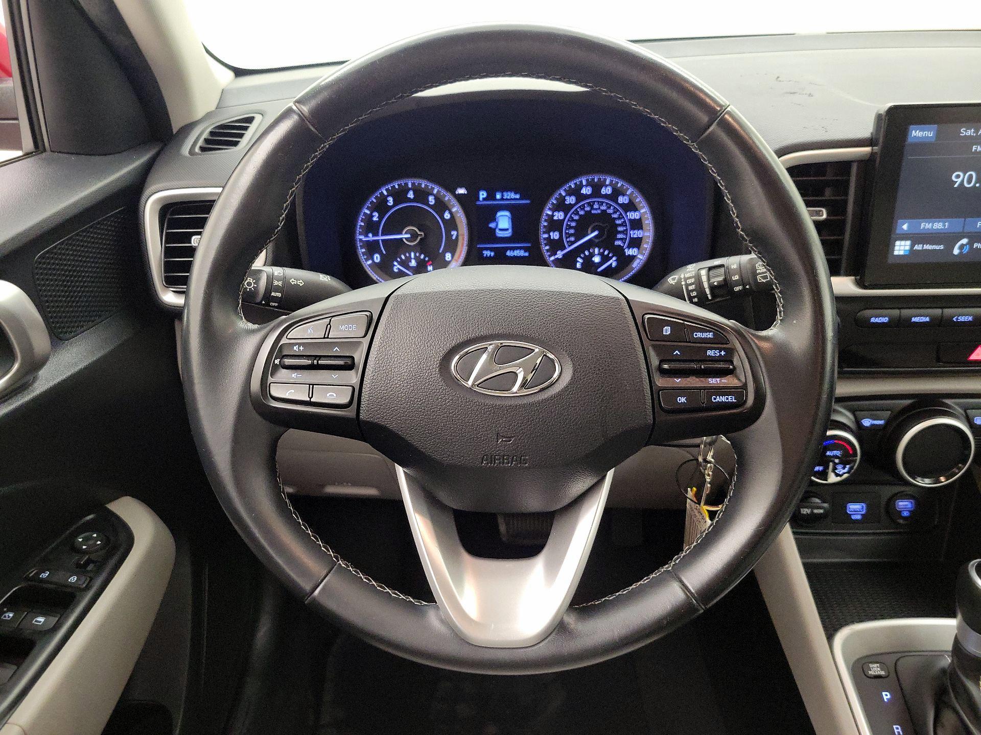 Thumbnail: 2021 Hyundai Venue - 10