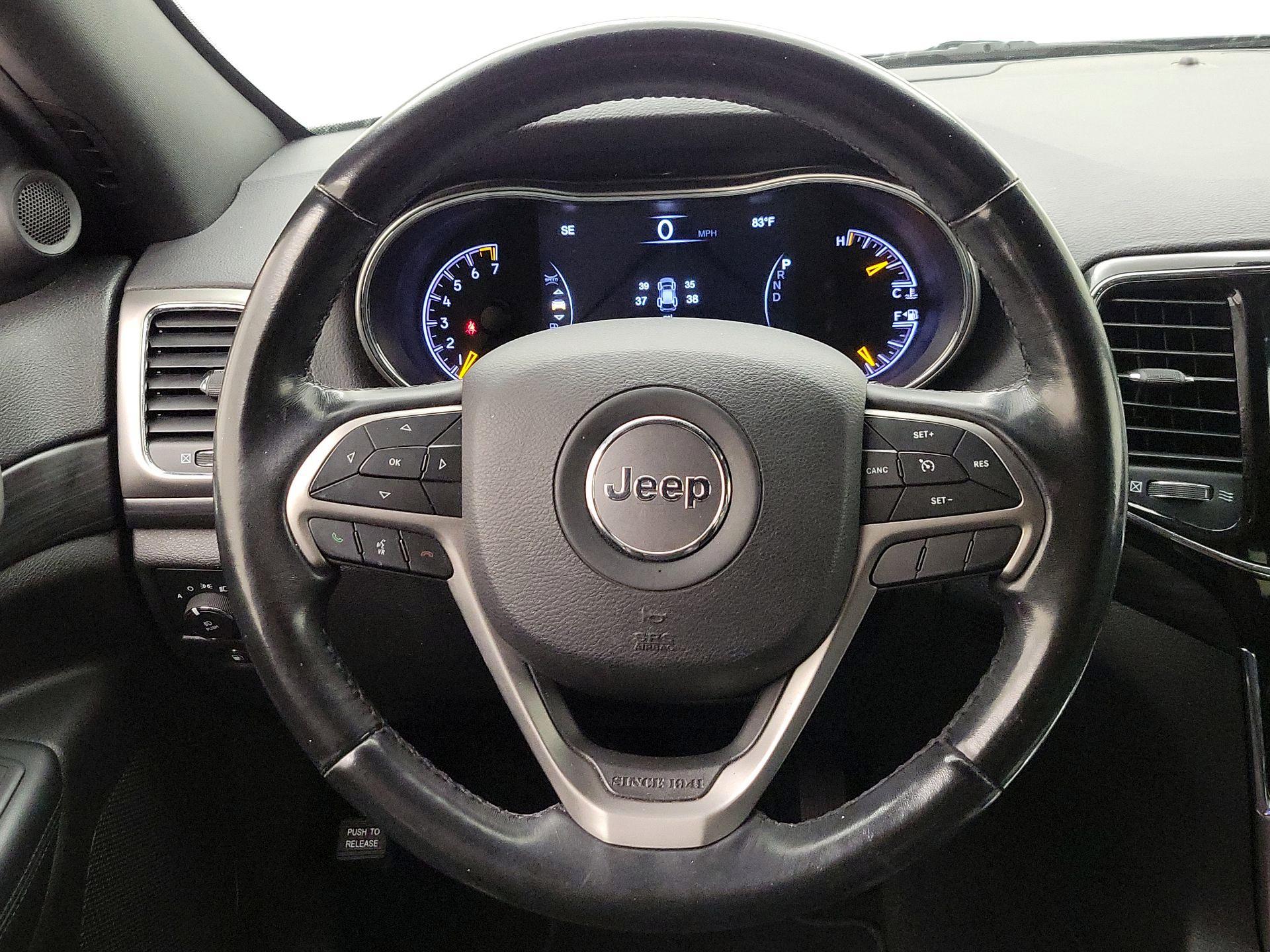 Thumbnail: 2020 Jeep Grand Cherokee - 10