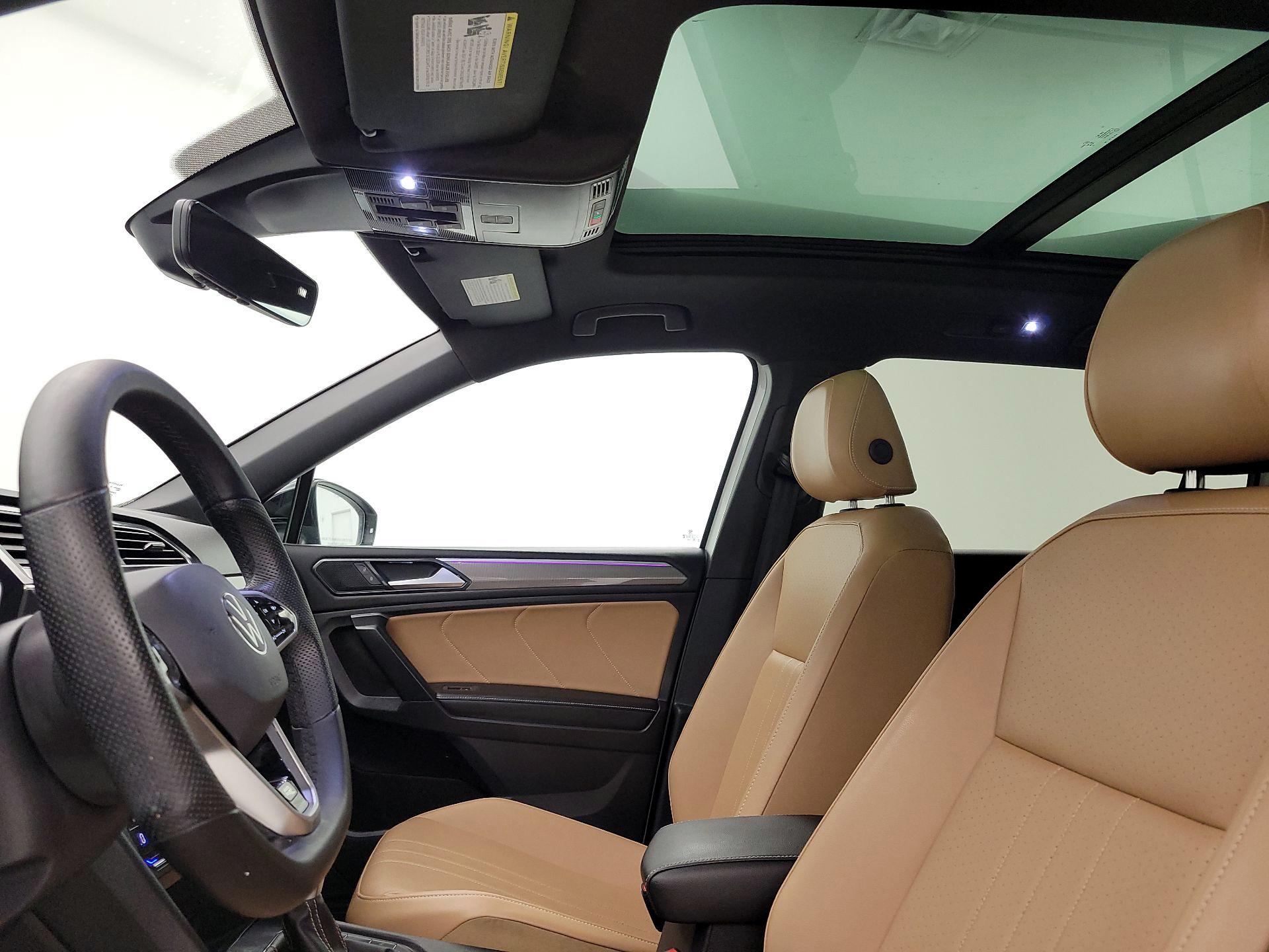 Thumbnail: 2024 Volkswagen Tiguan - 19