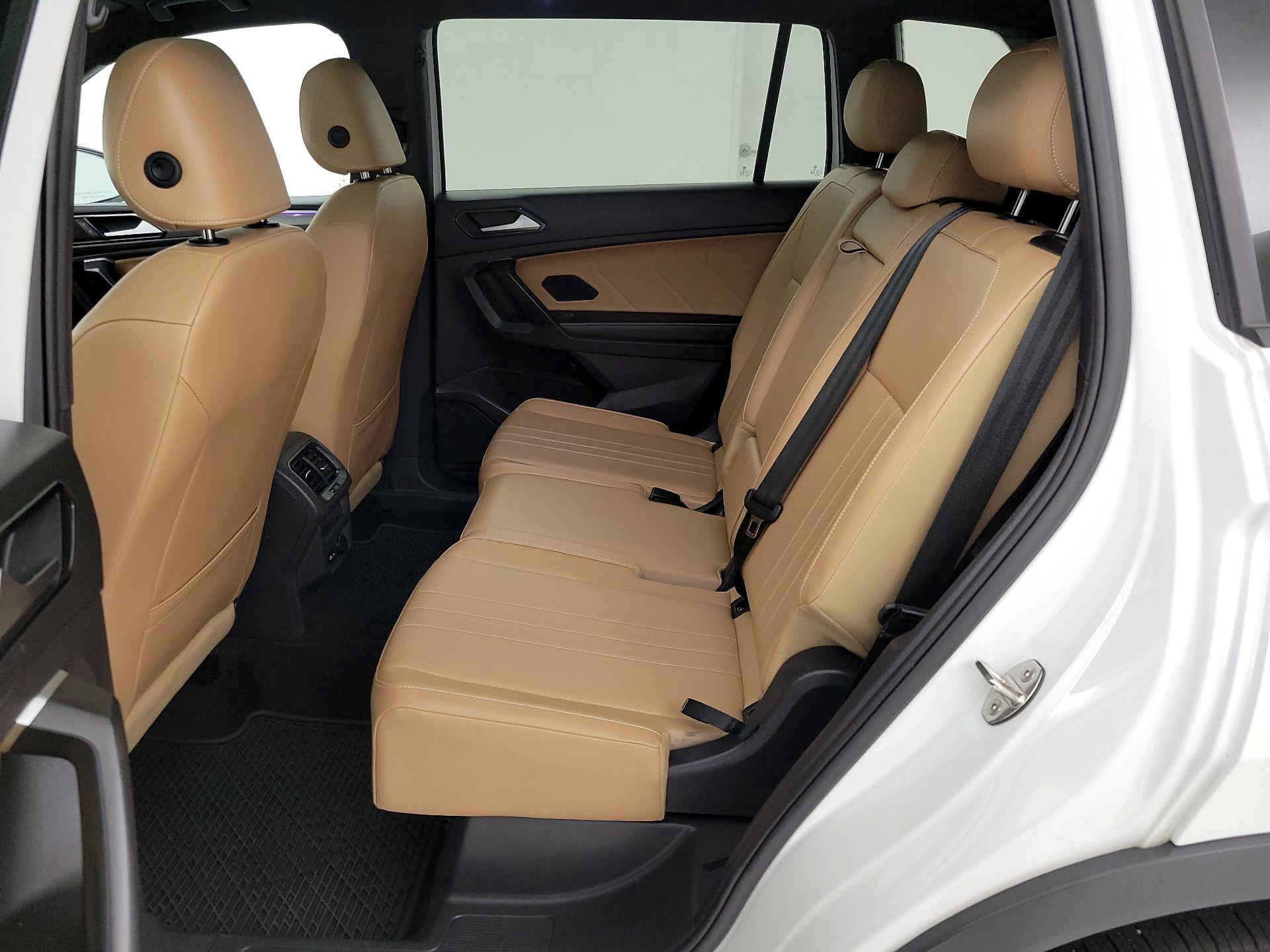 Thumbnail: 2024 Volkswagen Tiguan - 20