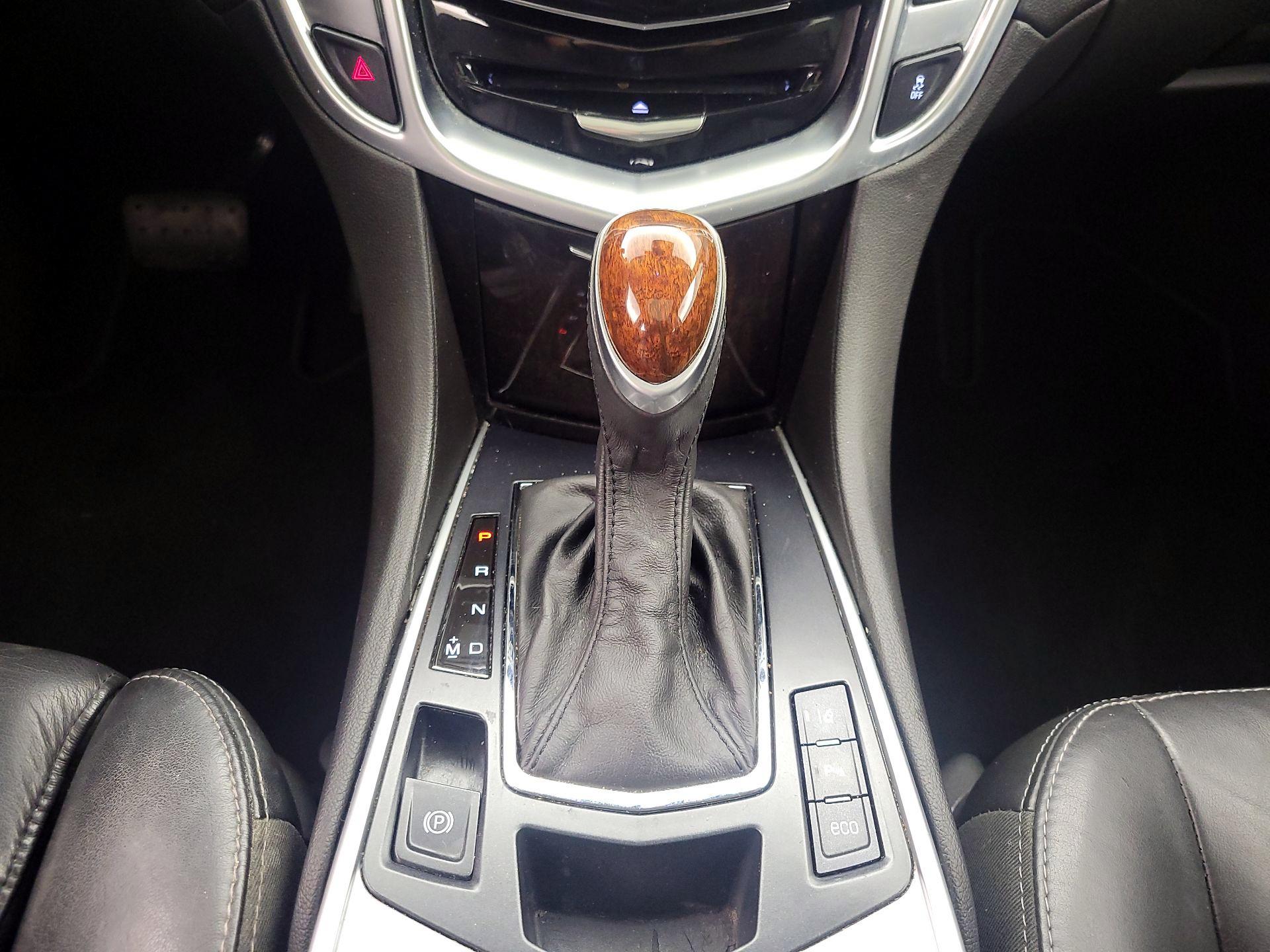 Thumbnail: 2016 Cadillac SRX - 18