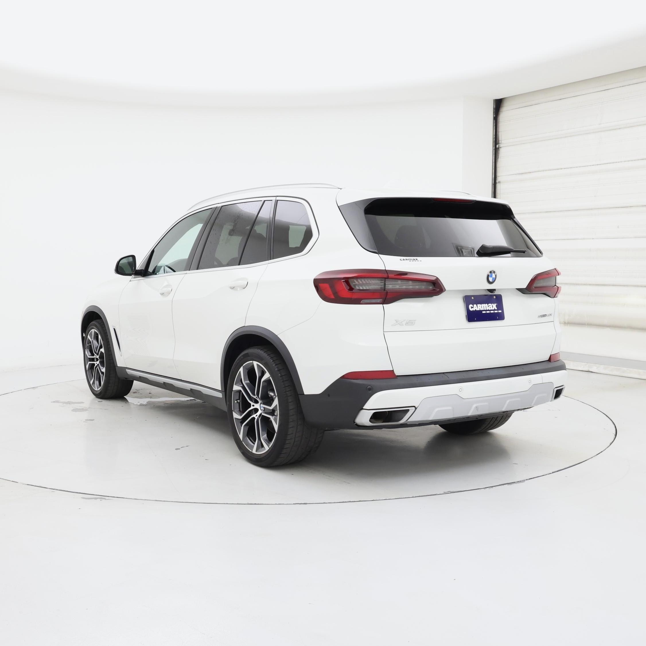 Thumbnail: 2022 BMW X5 - 2
