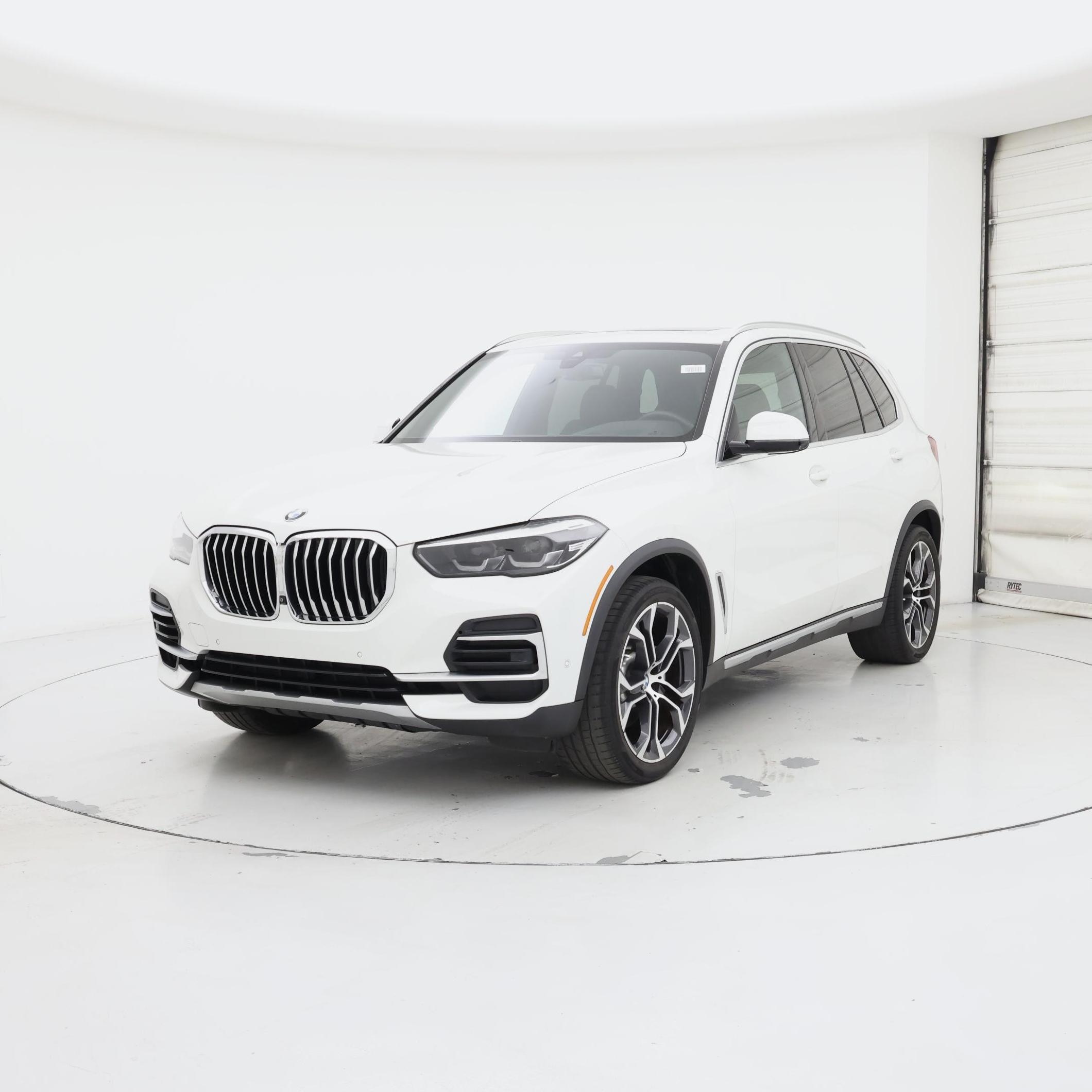 Thumbnail: 2022 BMW X5 - 4