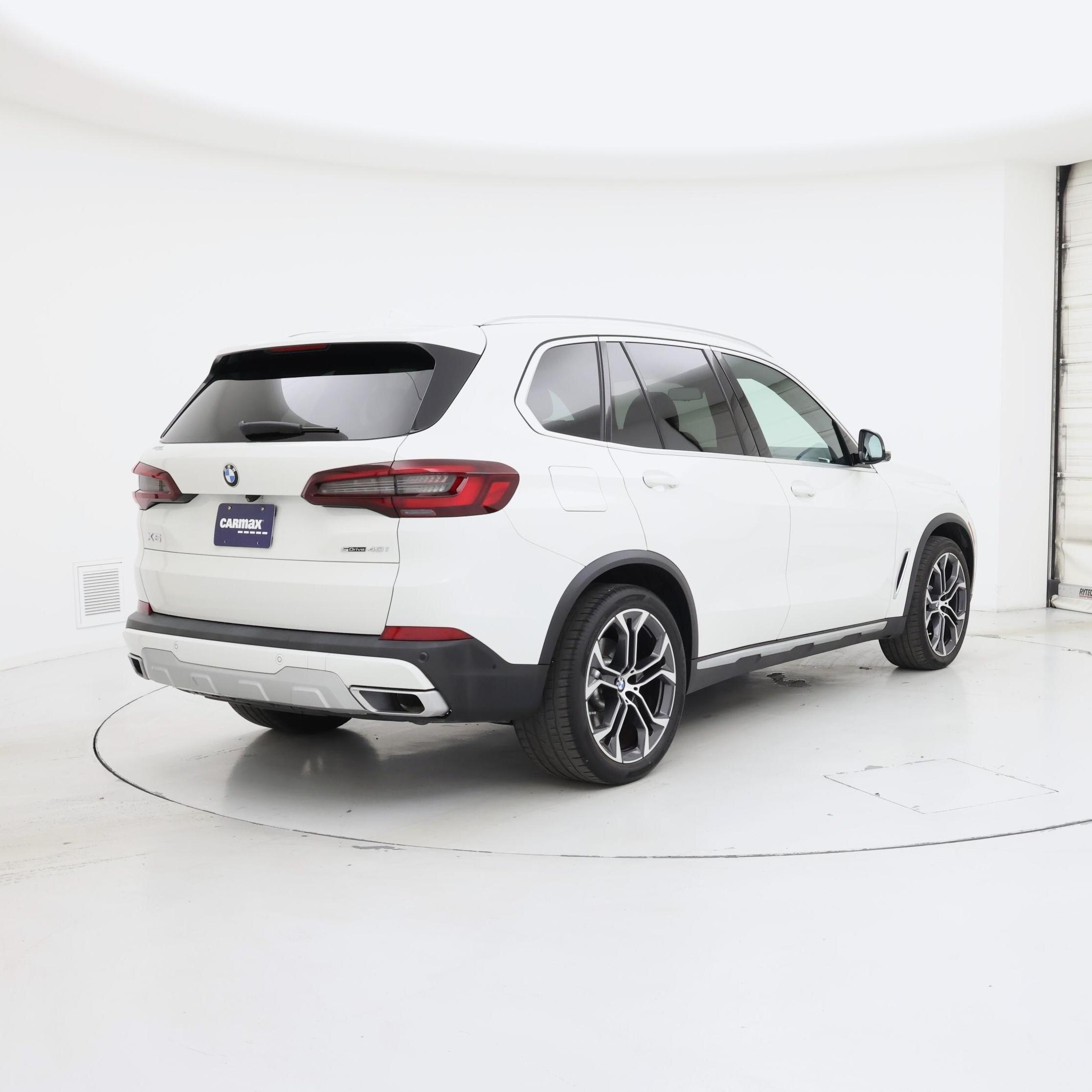 Thumbnail: 2022 BMW X5 - 8