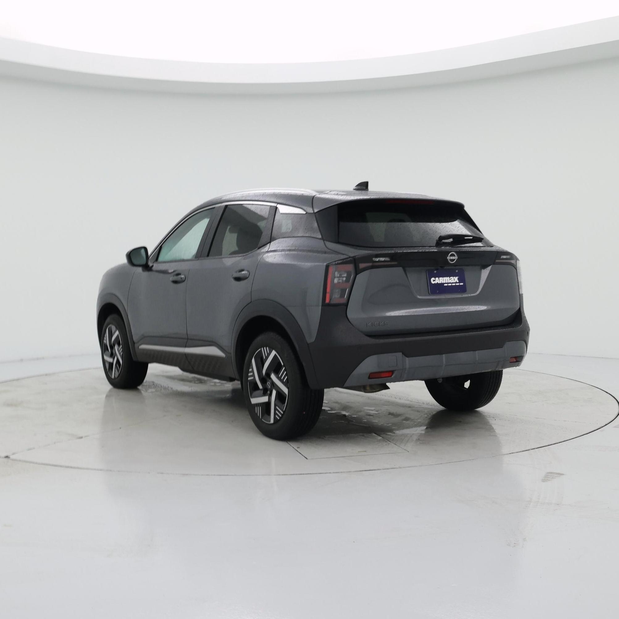Thumbnail: 2026 Nissan Kicks - 2