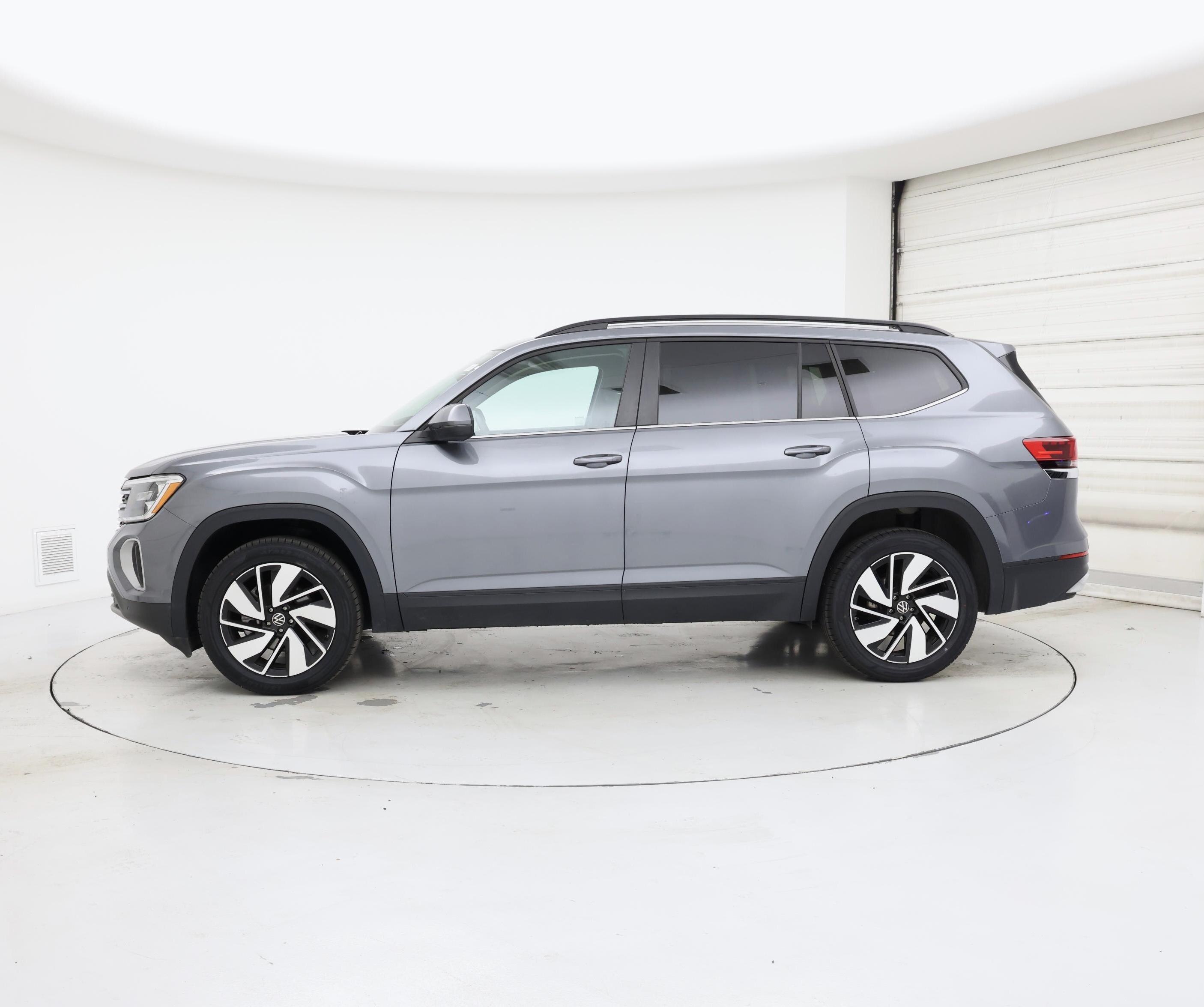 Thumbnail: 2025 Volkswagen Atlas - 3