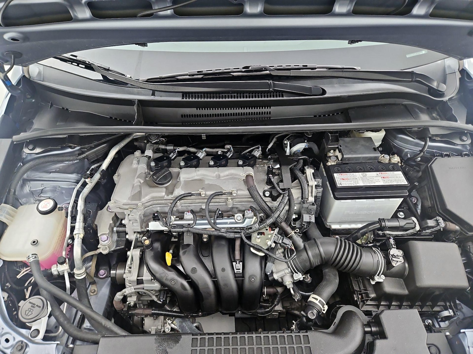 2022 Toyota Corolla LE - Photo 22