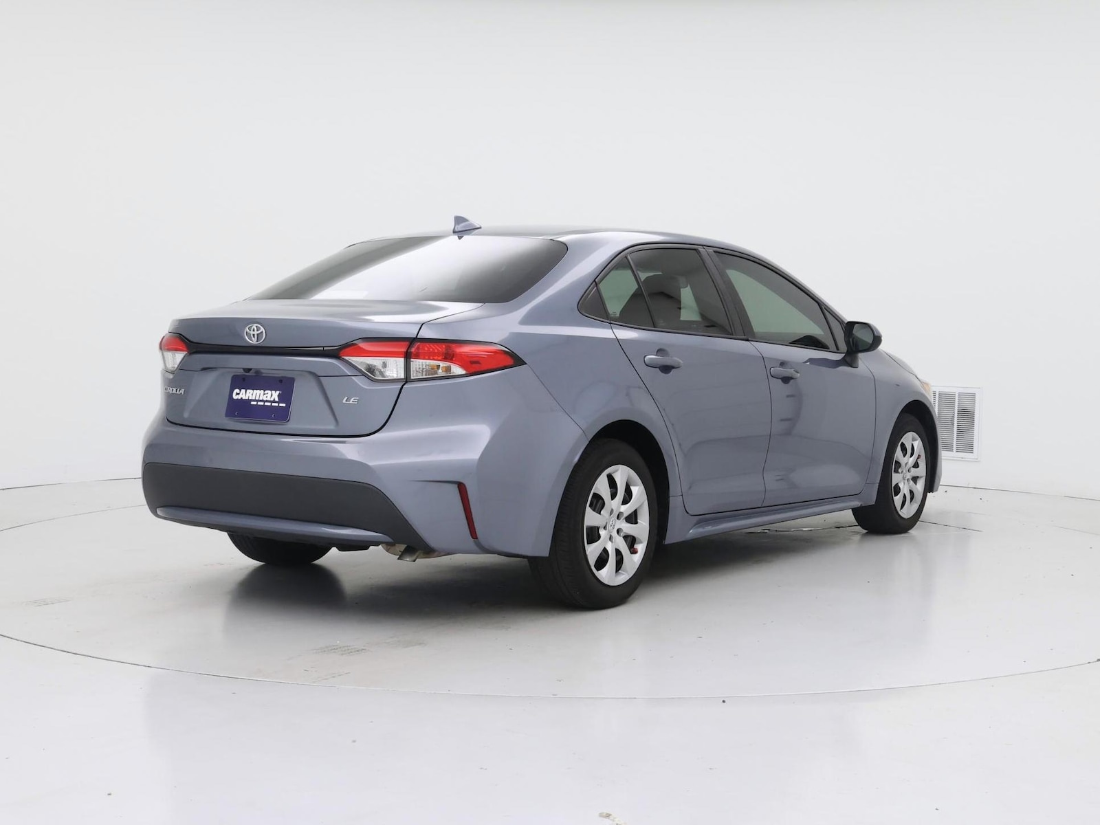 2022 Toyota Corolla LE - Photo 9