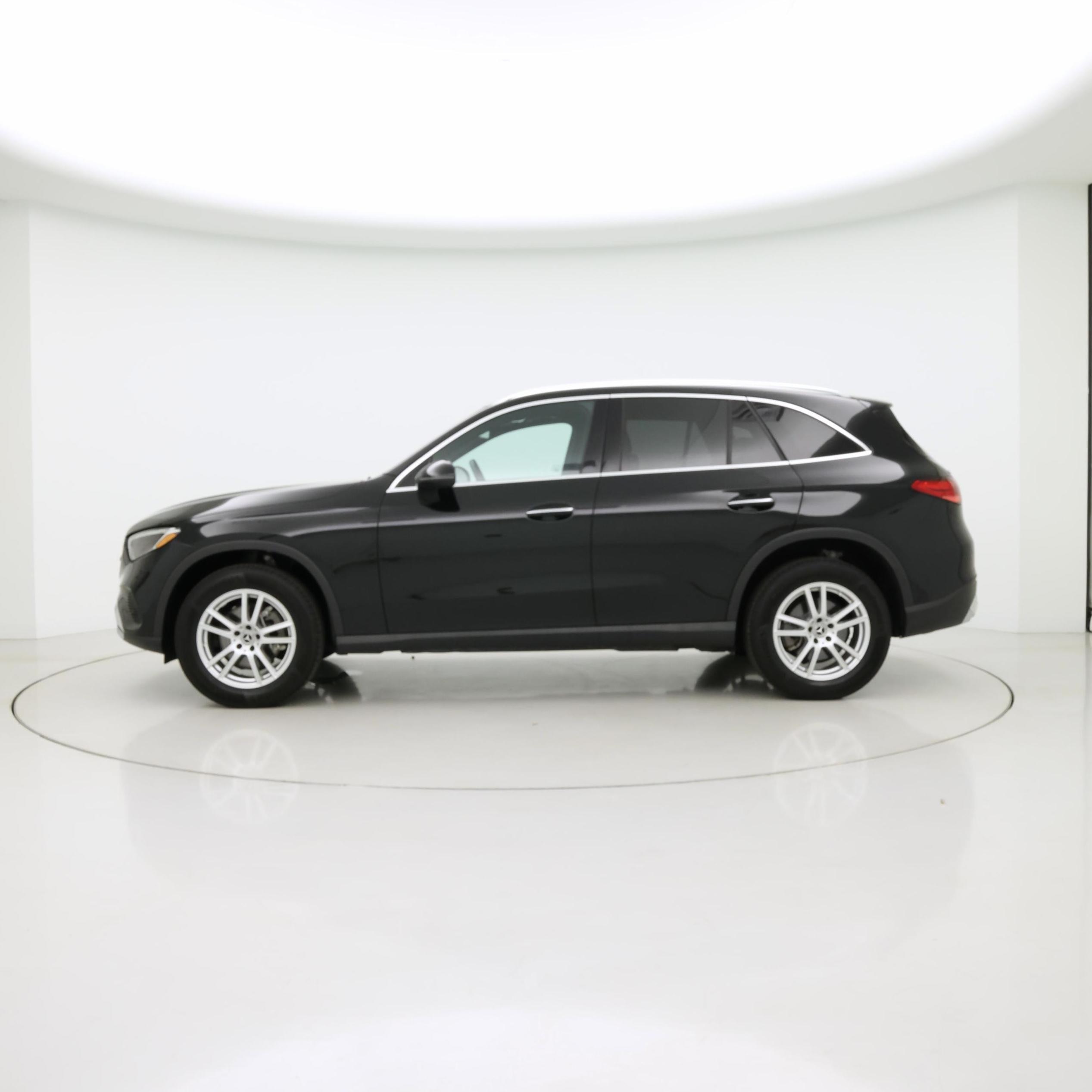 Thumbnail: 2025 Mercedes-Benz GLC - 3