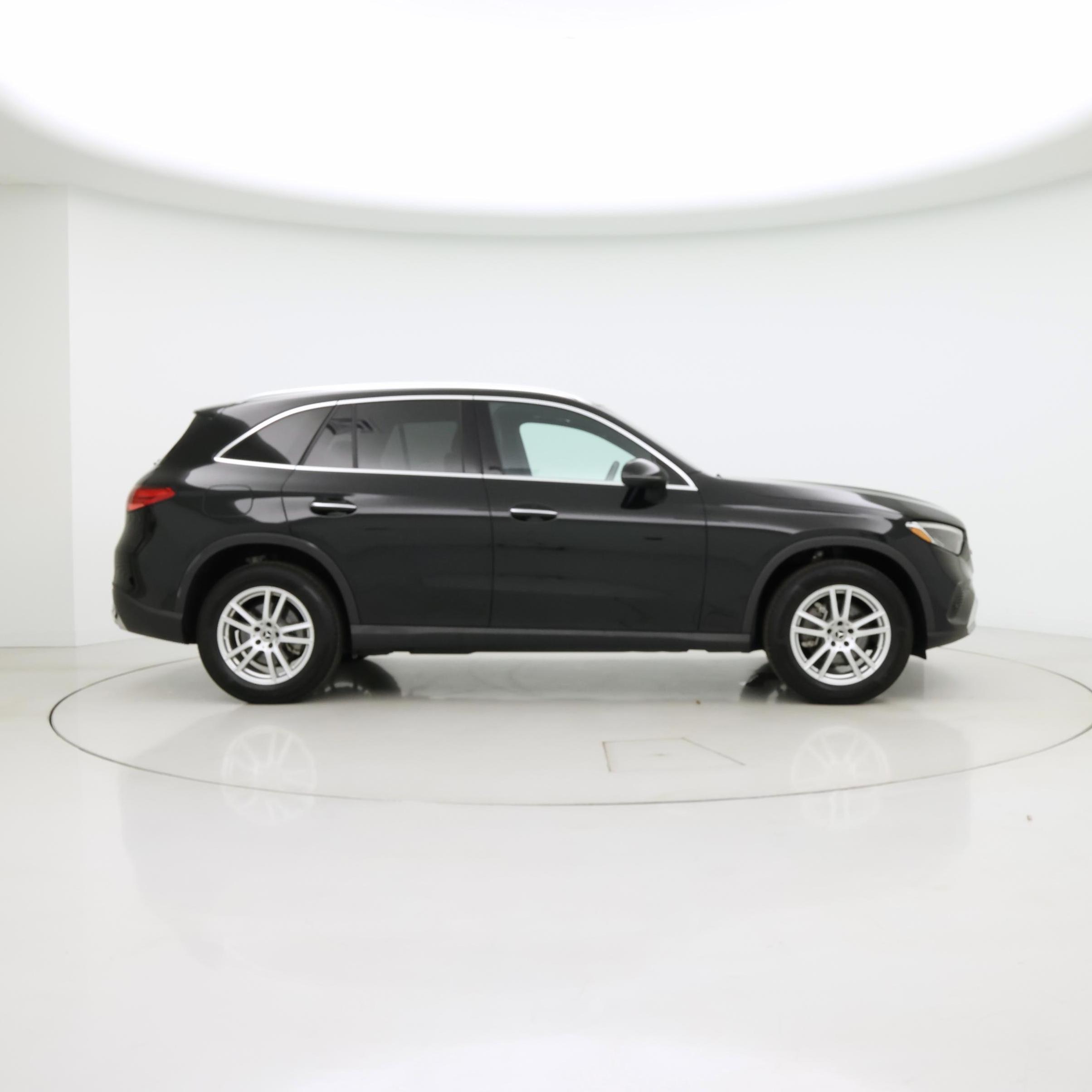 Thumbnail: 2025 Mercedes-Benz GLC - 7