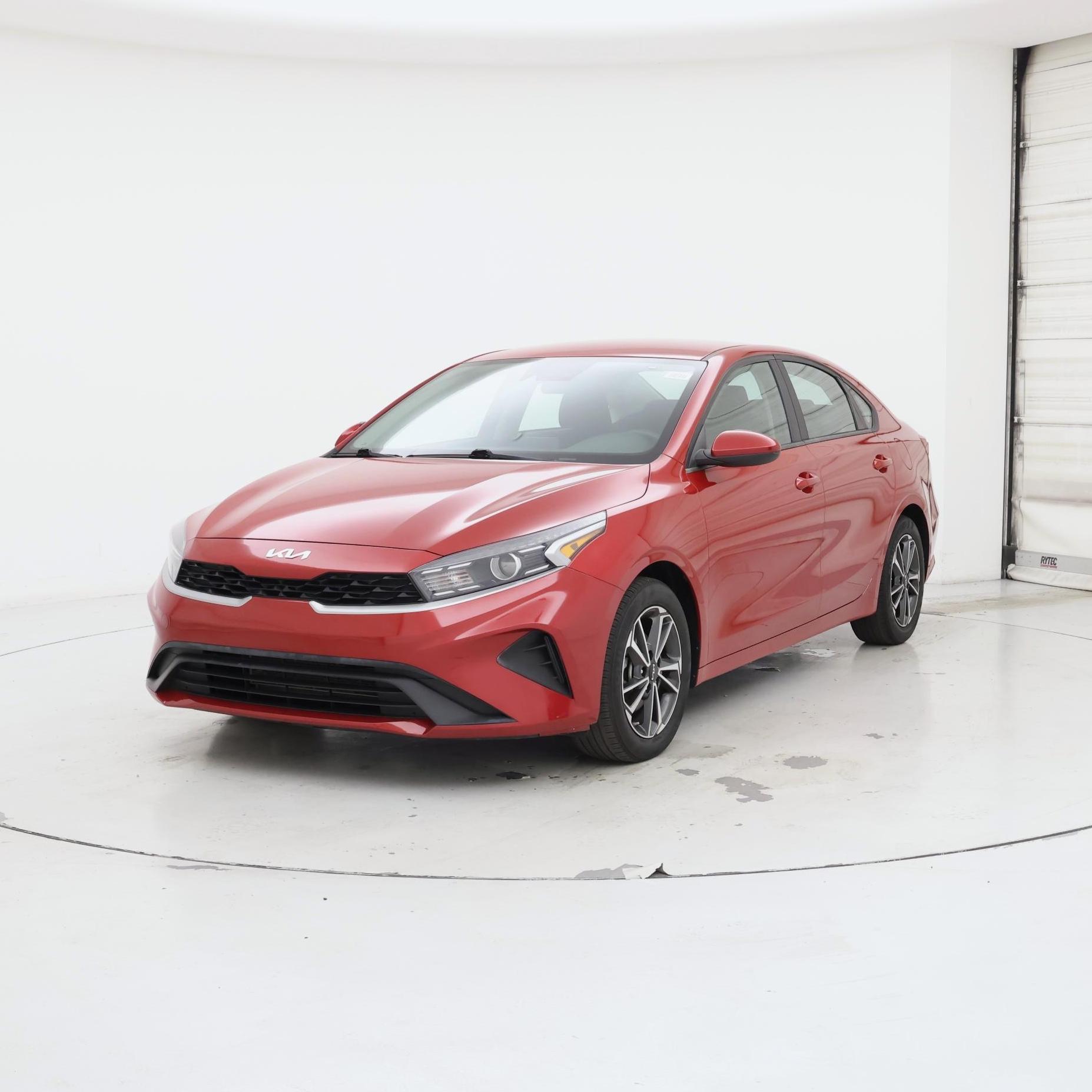 Thumbnail: 2022 Kia Forte - 4