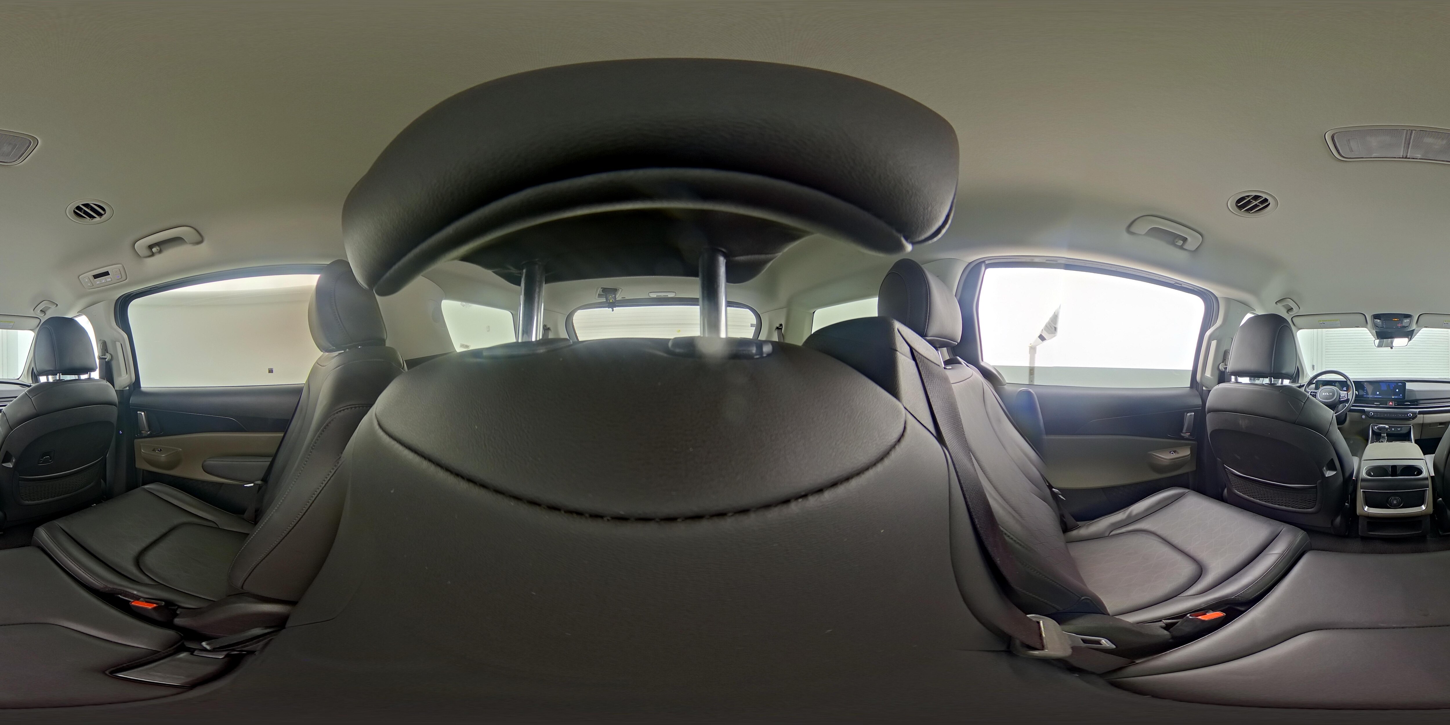 2025 Kia Carnival LXS - Photo 28