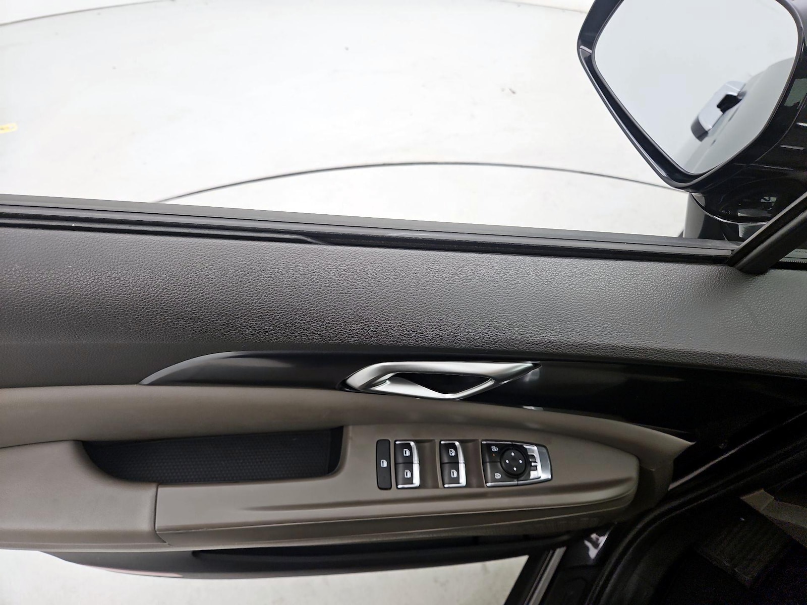 2025 Kia Carnival LXS - Photo 13