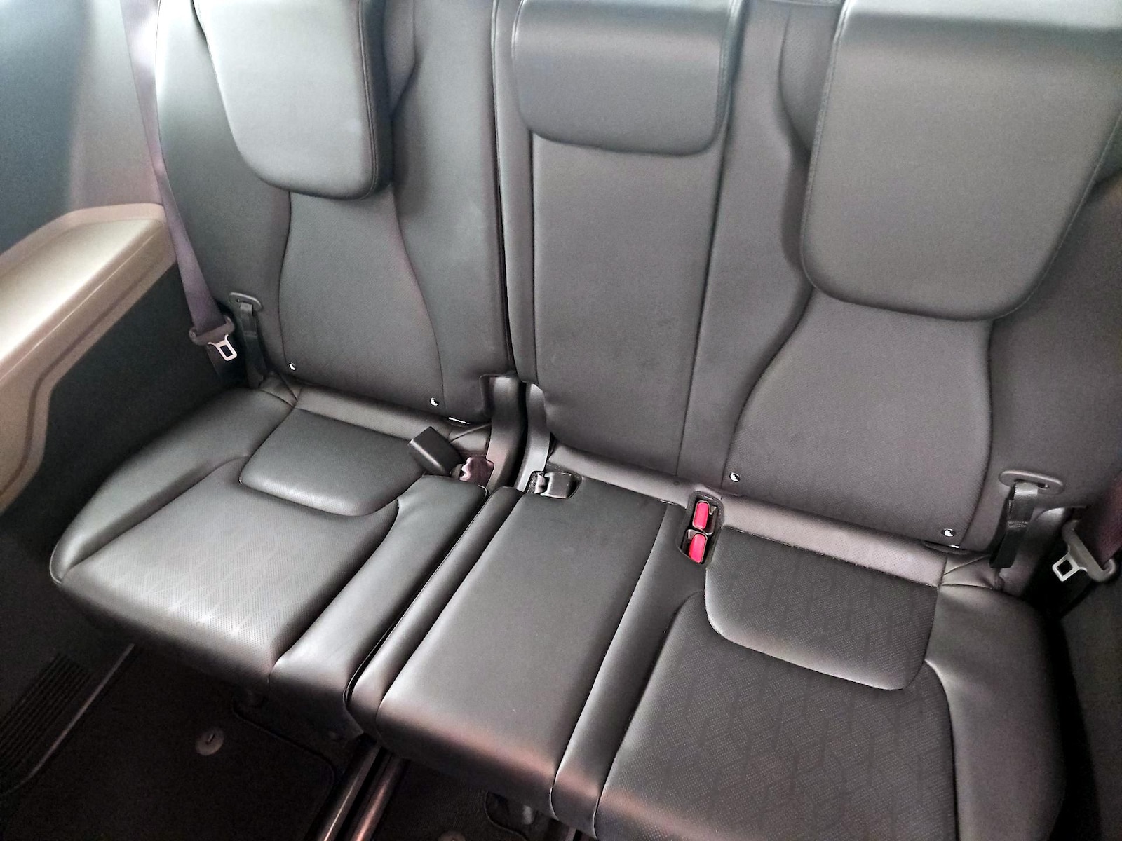2025 Kia Carnival LXS - Photo 22
