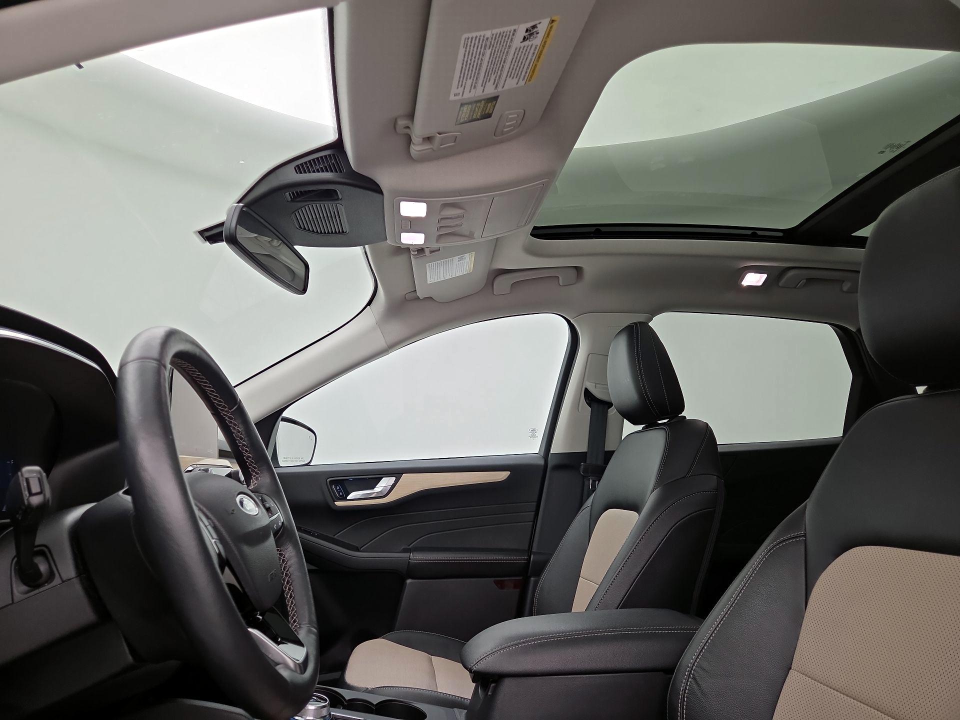 Thumbnail: 2022 Ford Escape - 20