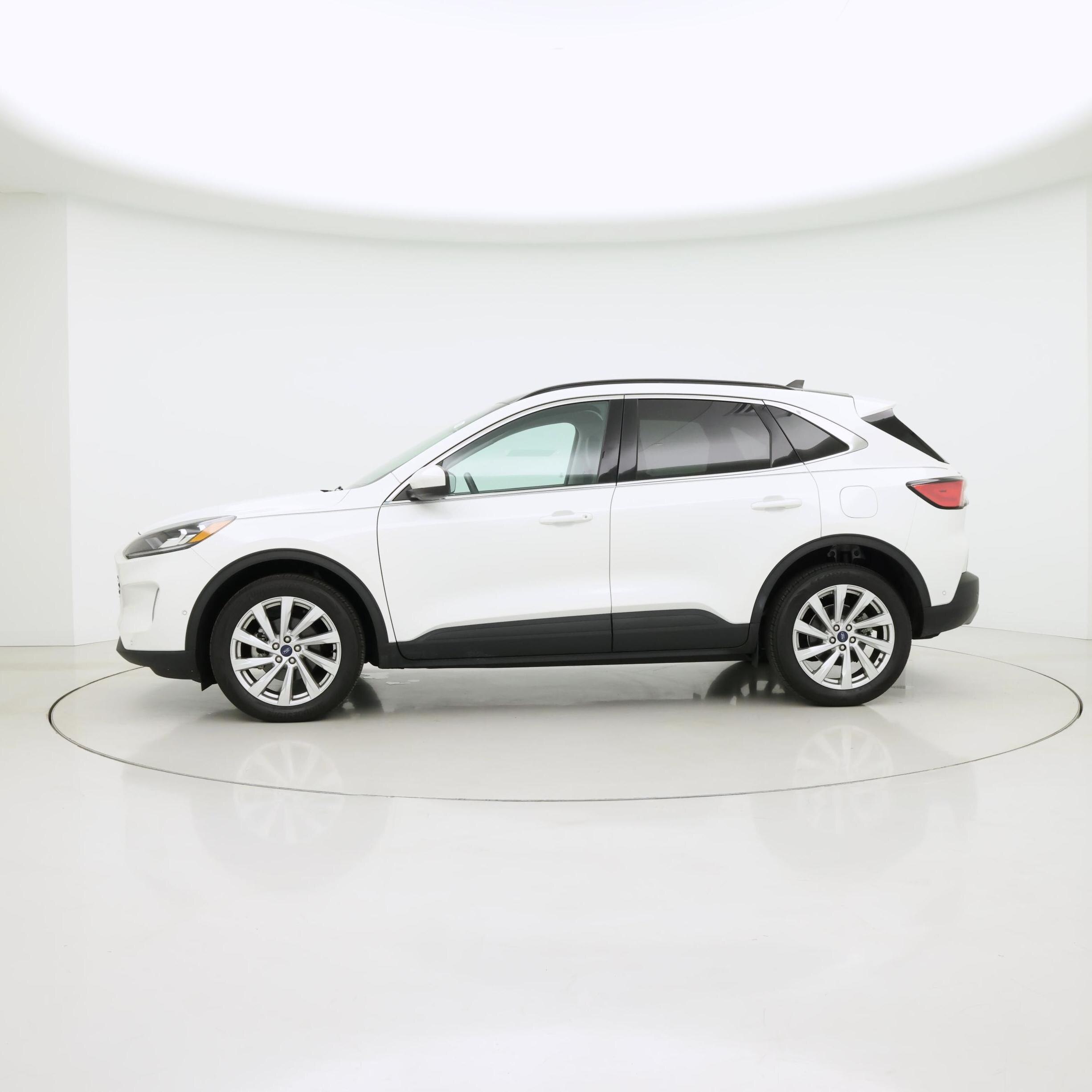 Thumbnail: 2022 Ford Escape - 3