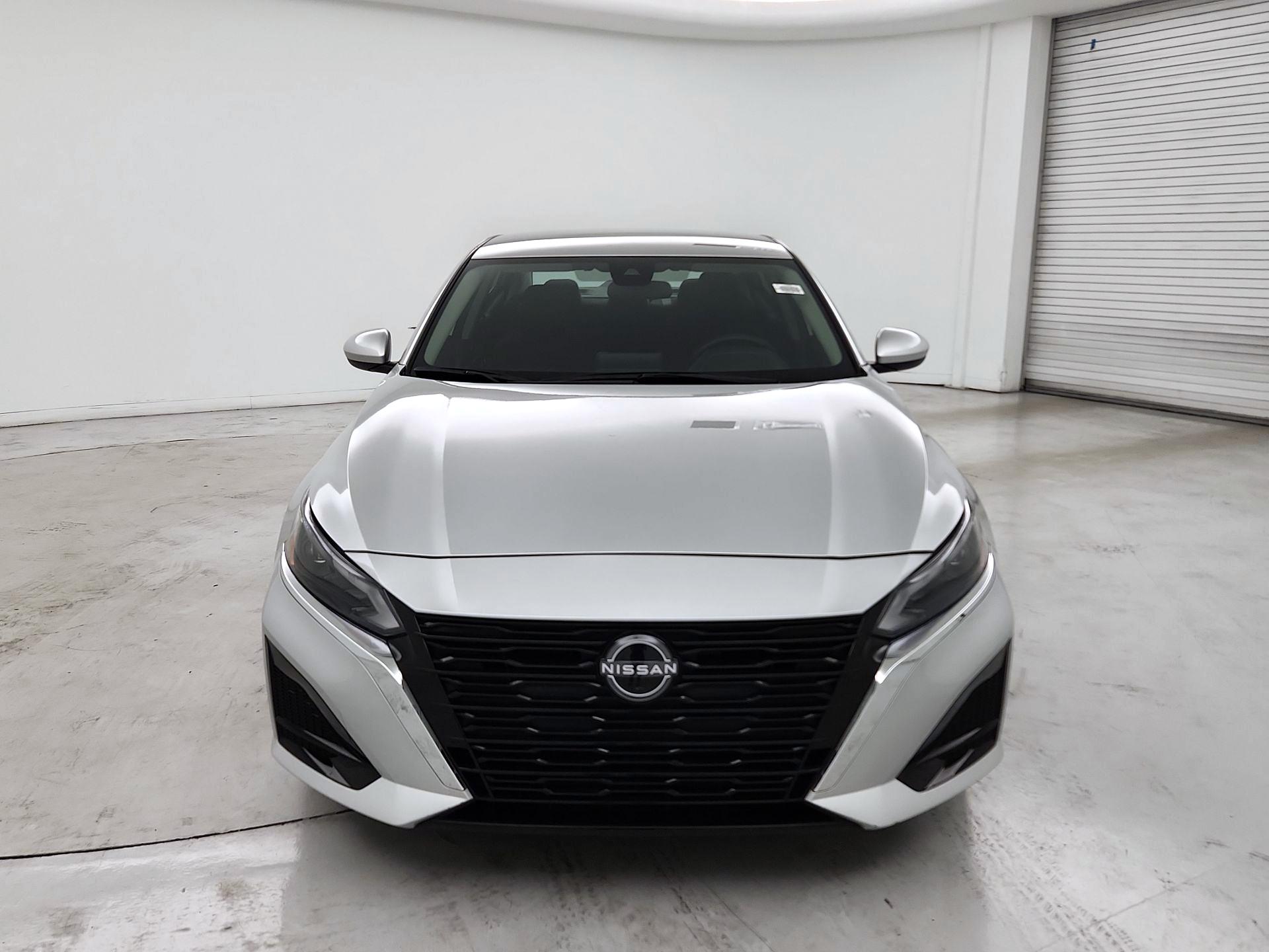 Thumbnail: 2023 Nissan Altima - 2