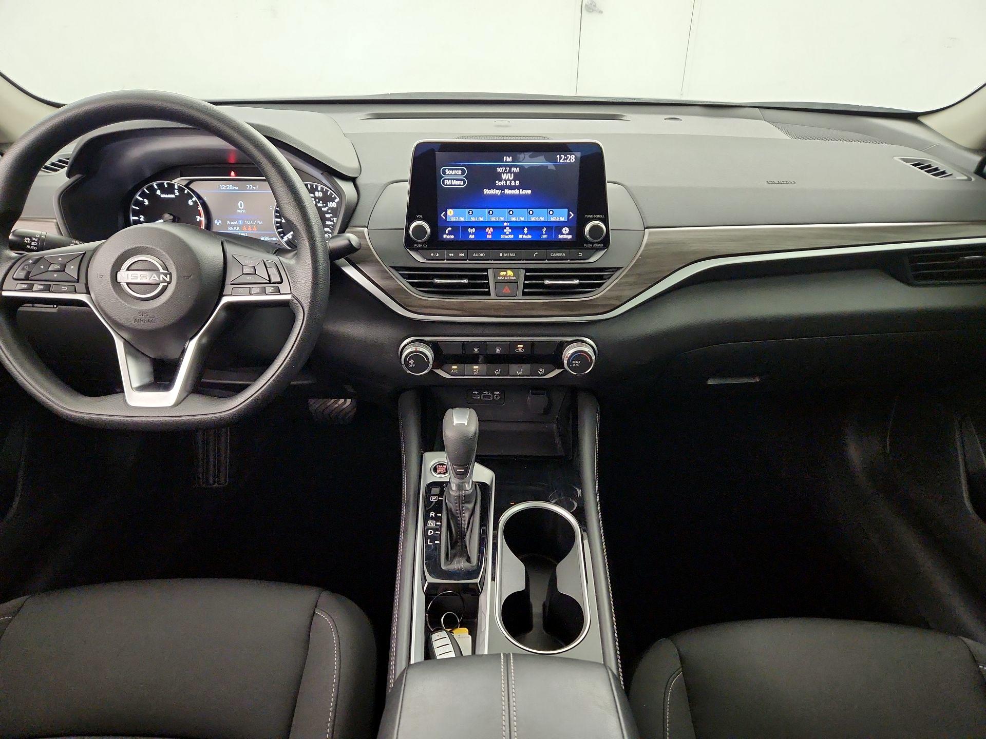 Thumbnail: 2023 Nissan Altima - 8