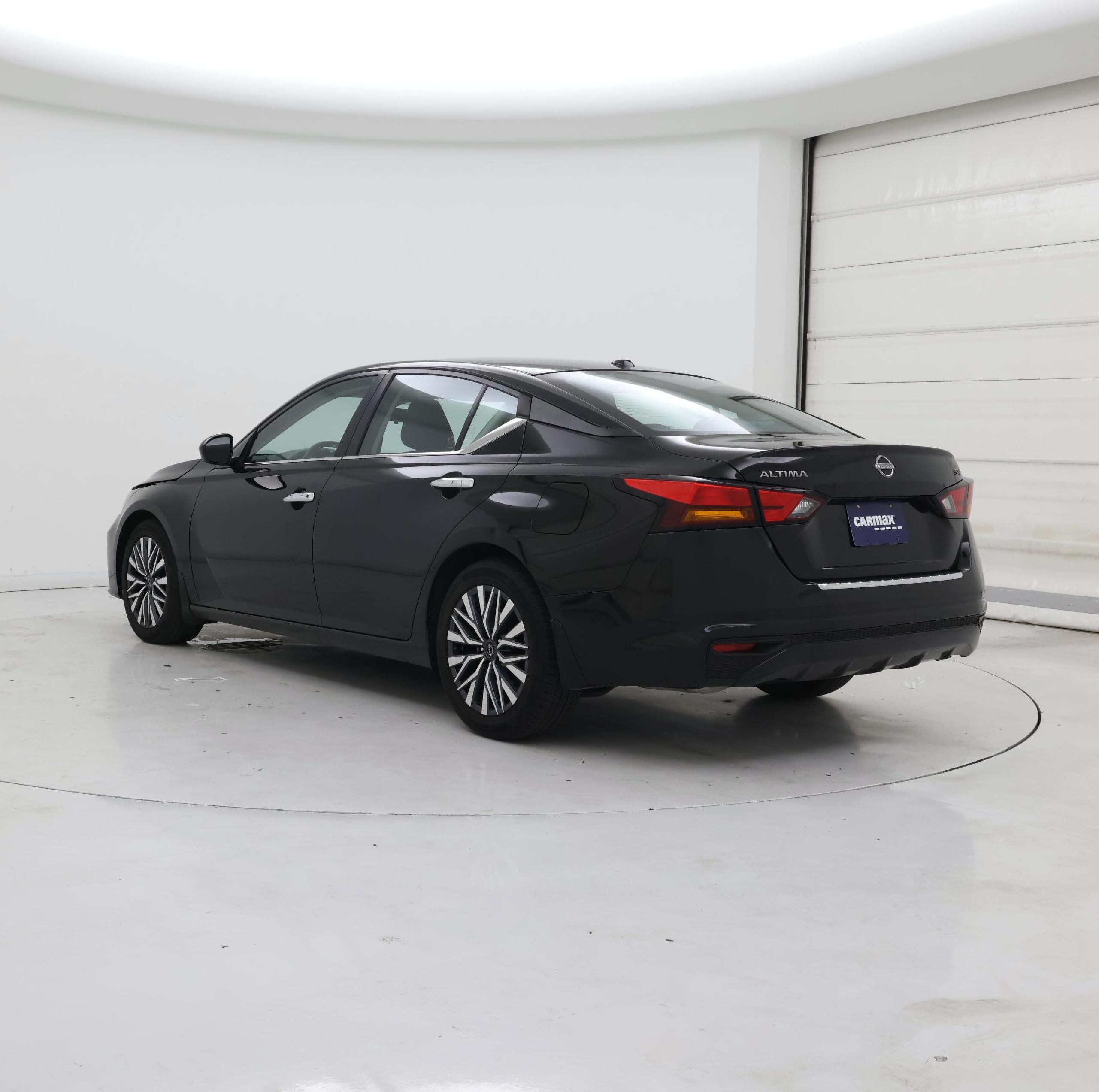 Thumbnail: 2023 Nissan Altima - 2