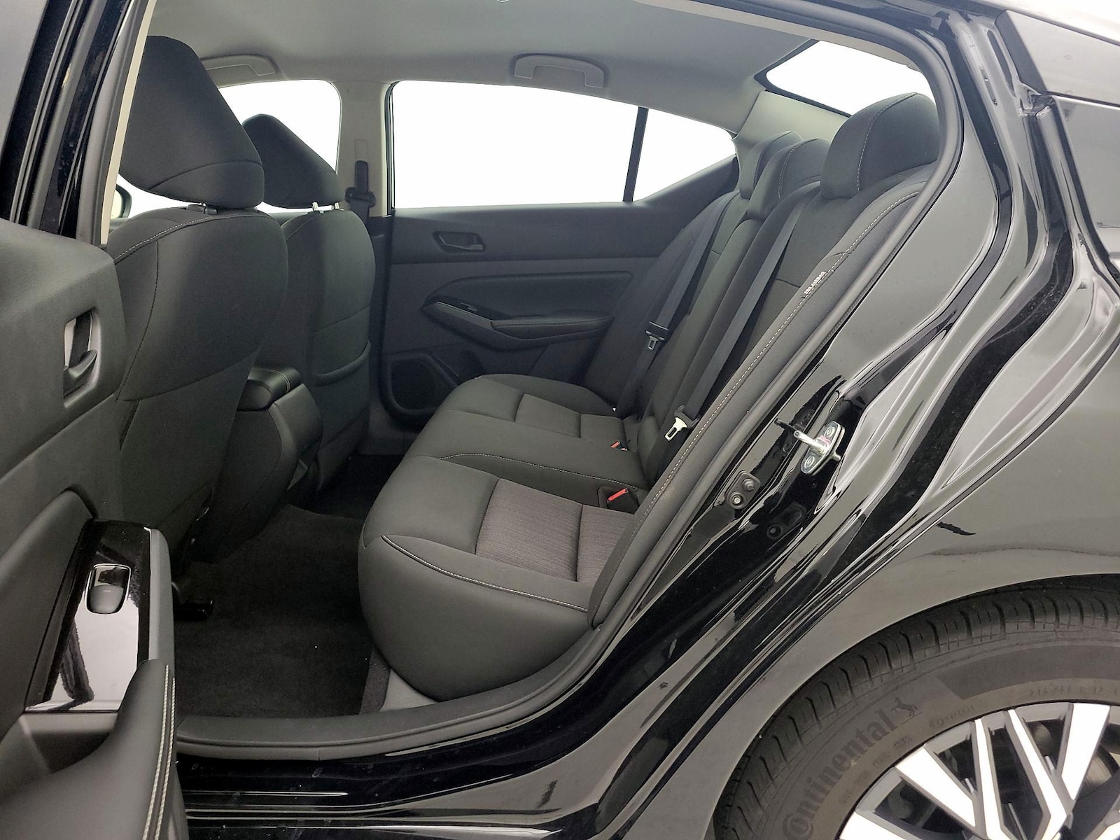 2023 Nissan Altima SV - Photo 20