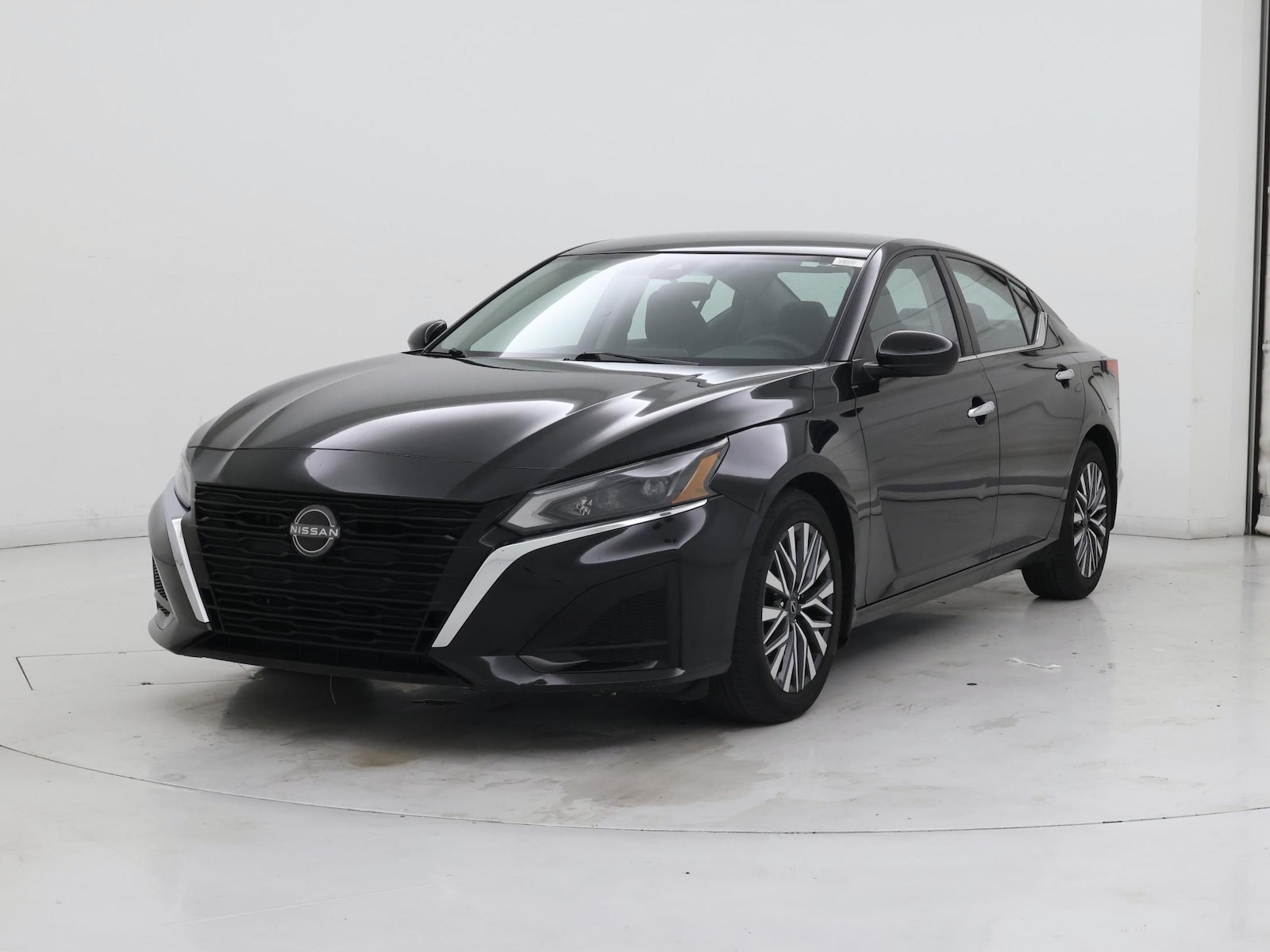 2023 Nissan Altima SV - Photo 5