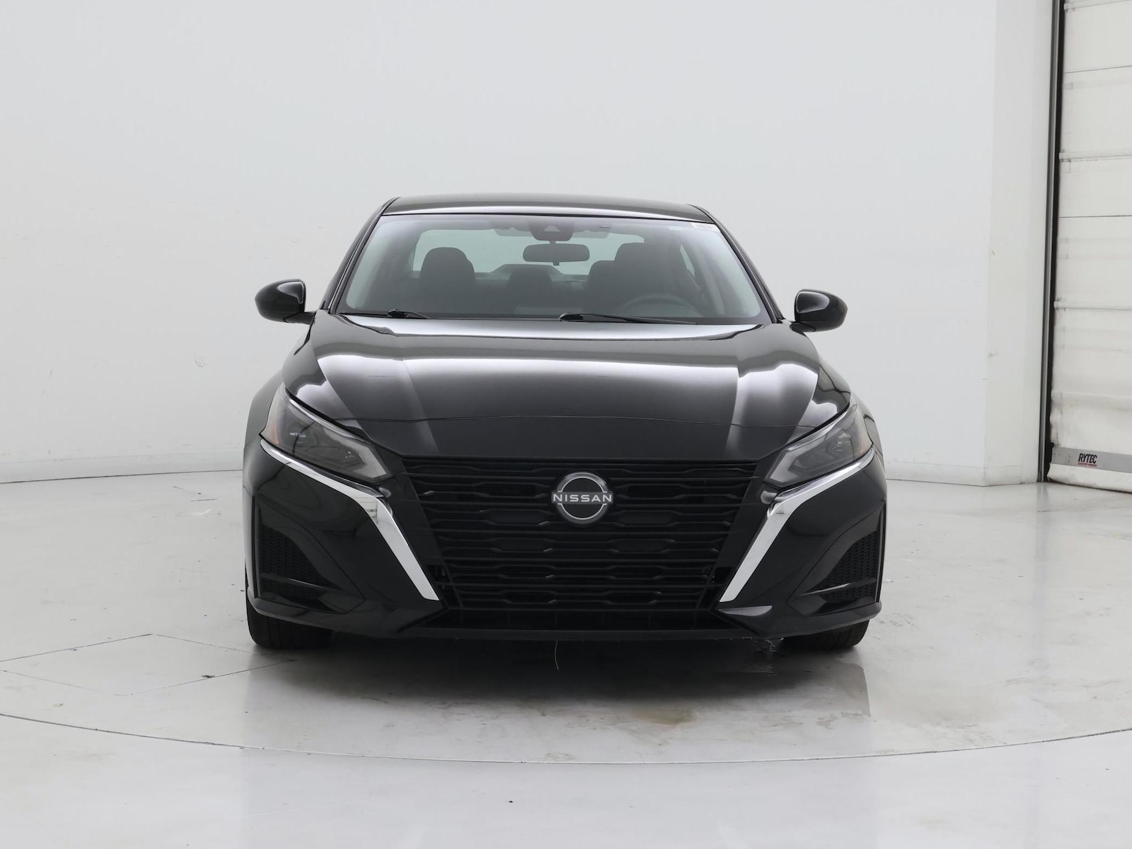 2023 Nissan Altima SV - Photo 6